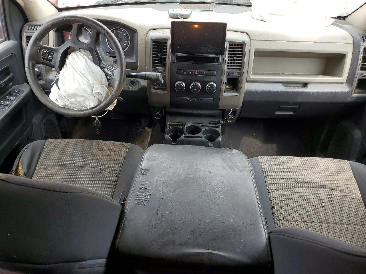 2012 Dodge Ram 1500 St Красный vin: 1C6RD7FP1CS277393
