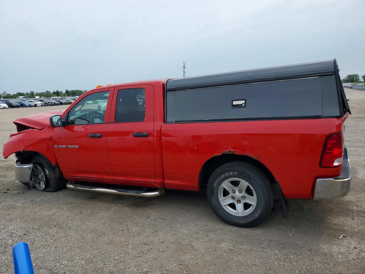 2012 Dodge Ram 1500 St Красный vin: 1C6RD7FP1CS277393