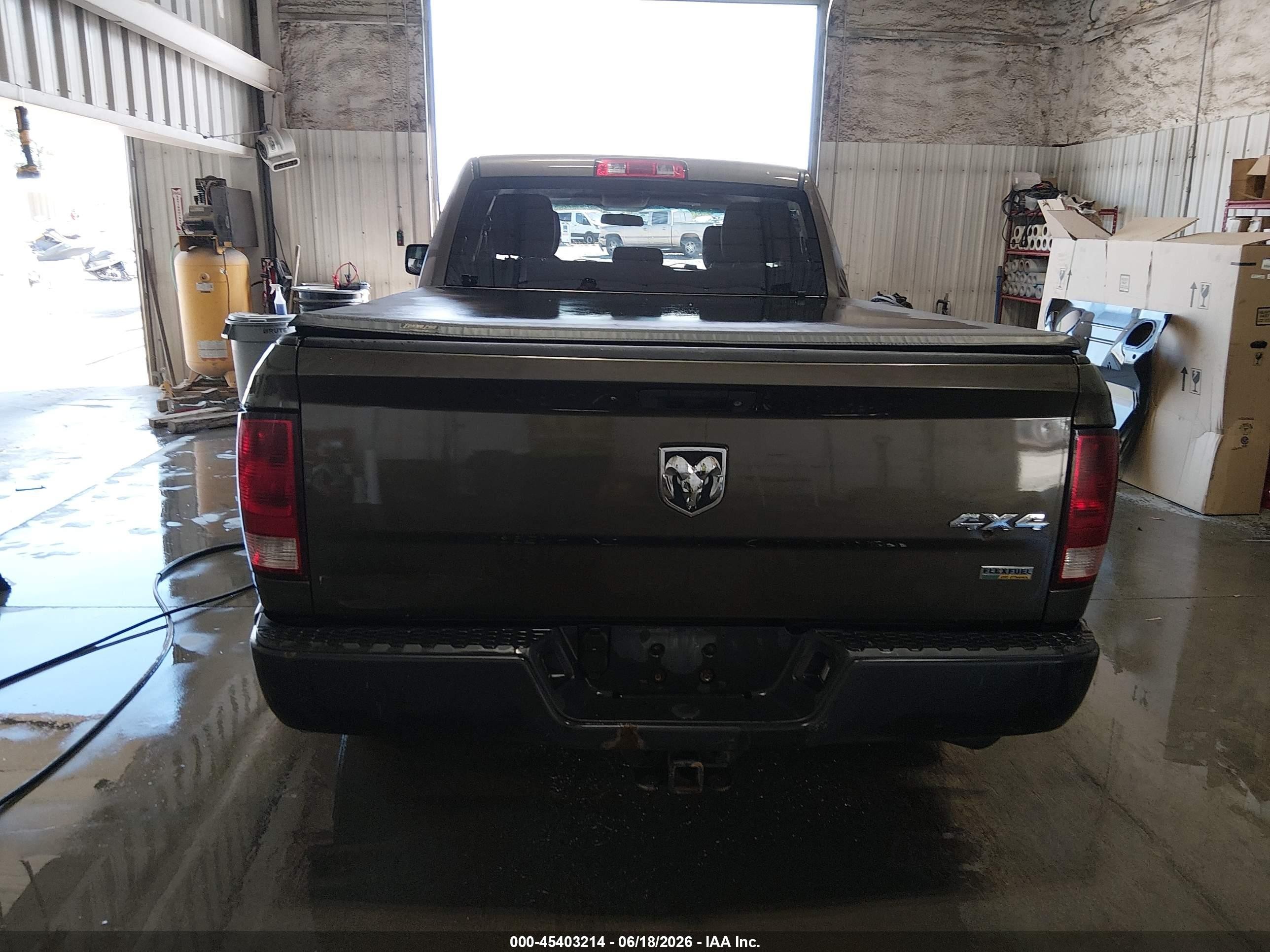 2012 Ram 1500 St Green vin: 1C6RD7FP2CS232396