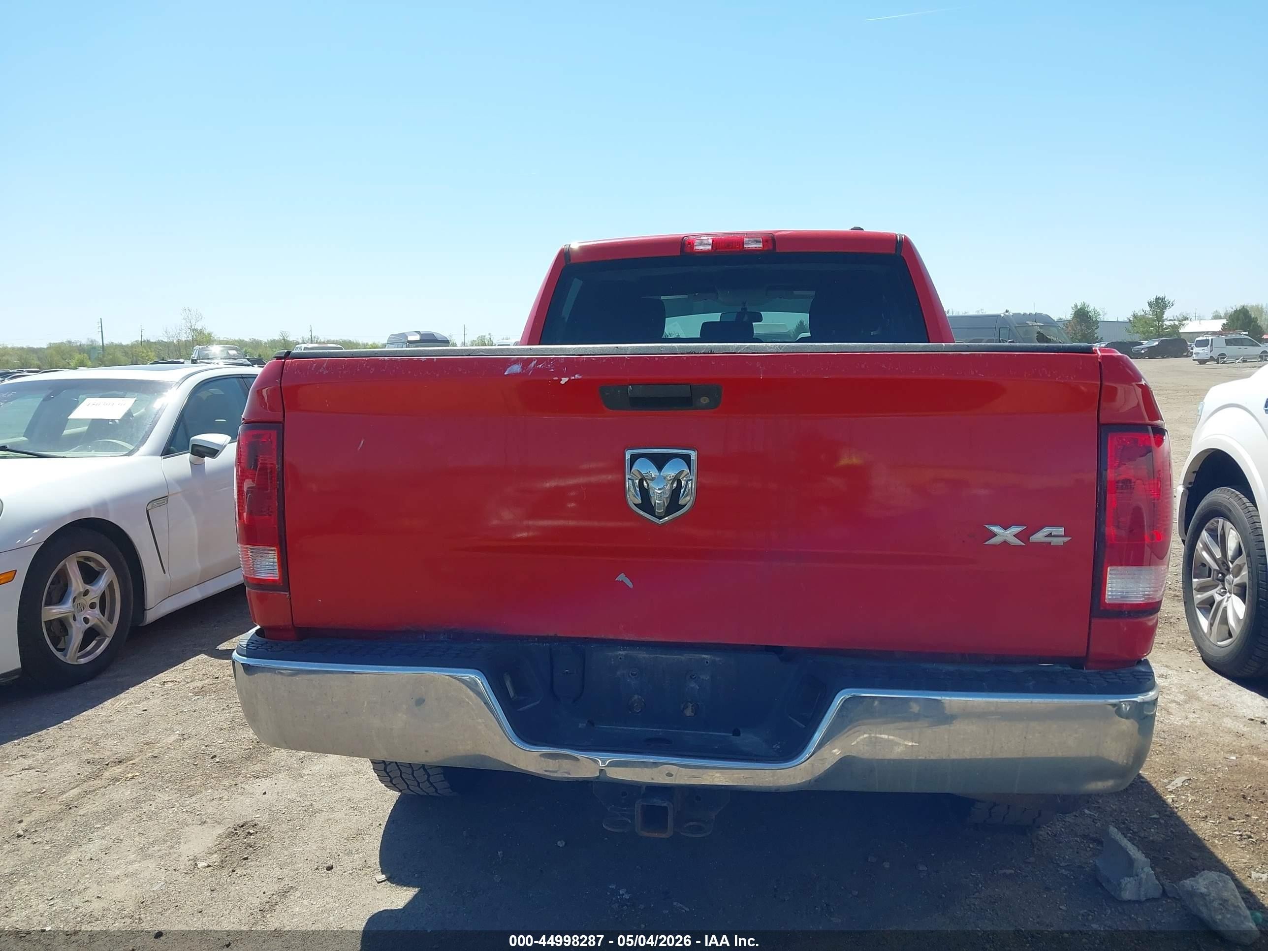 2012 Ram 1500 St Red vin: 1C6RD7FP6CS211437