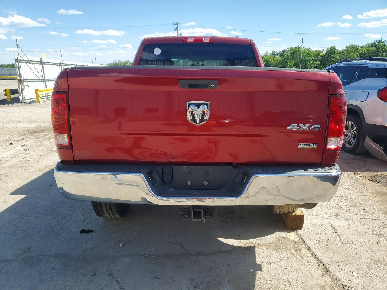 2012 Dodge Ram 1500 St Red vin: 1C6RD7FP6CS275459