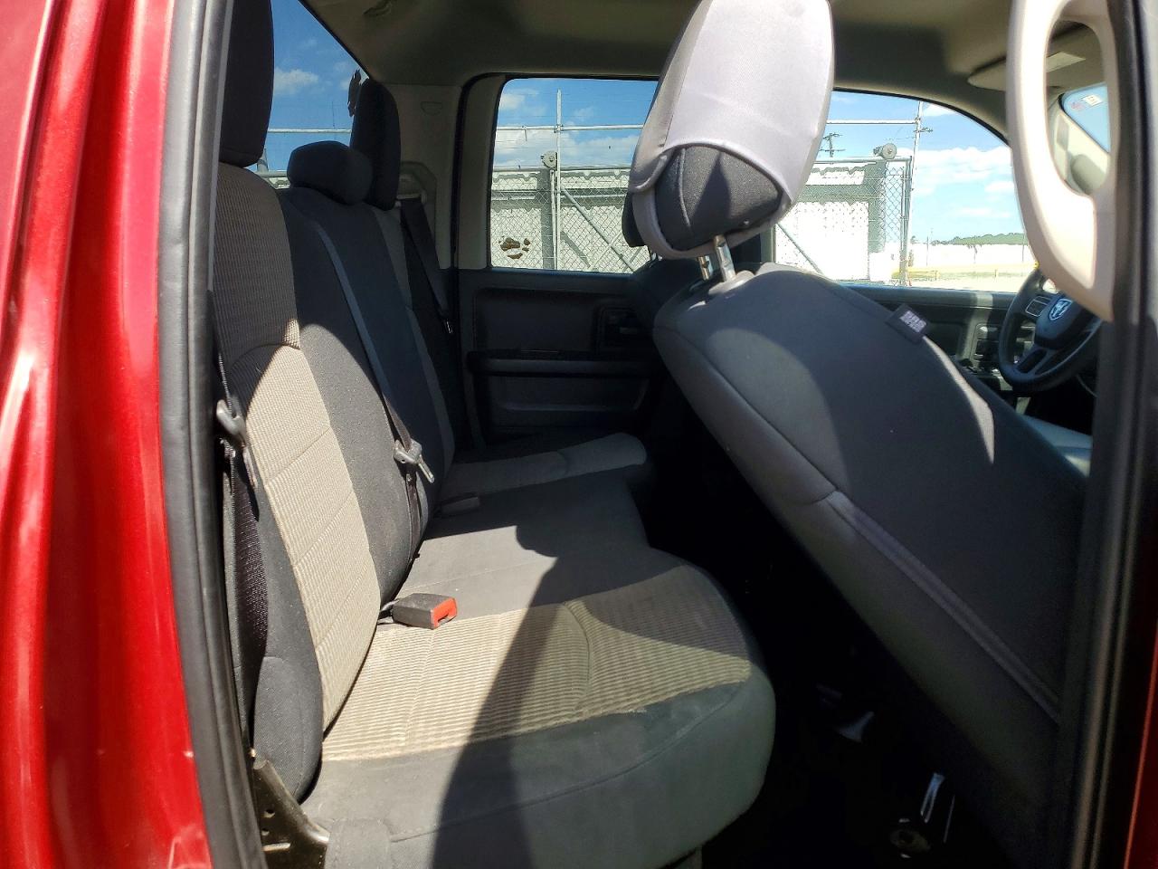 2012 Dodge Ram 1500 St Red vin: 1C6RD7FP6CS275459