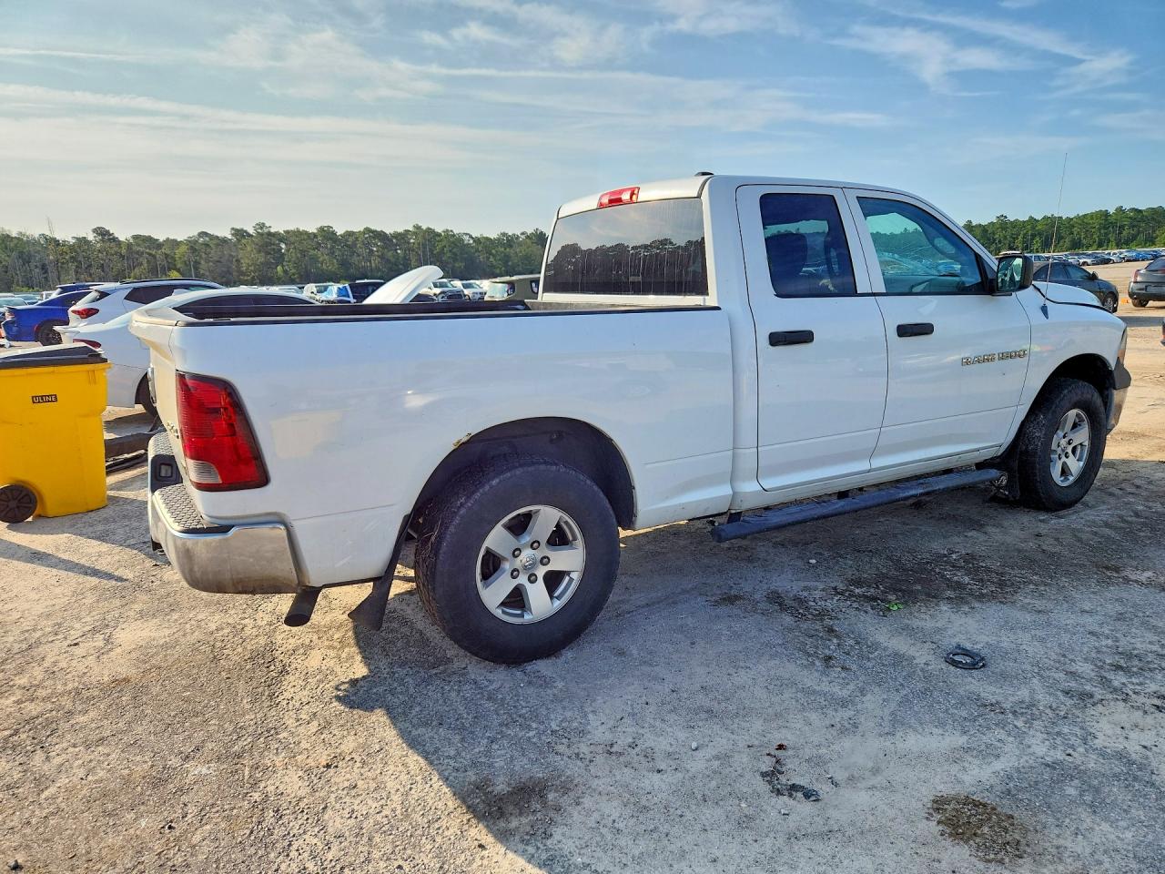 2012 Dodge Ram 1500 St White vin: 1C6RD7FP6CS288339
