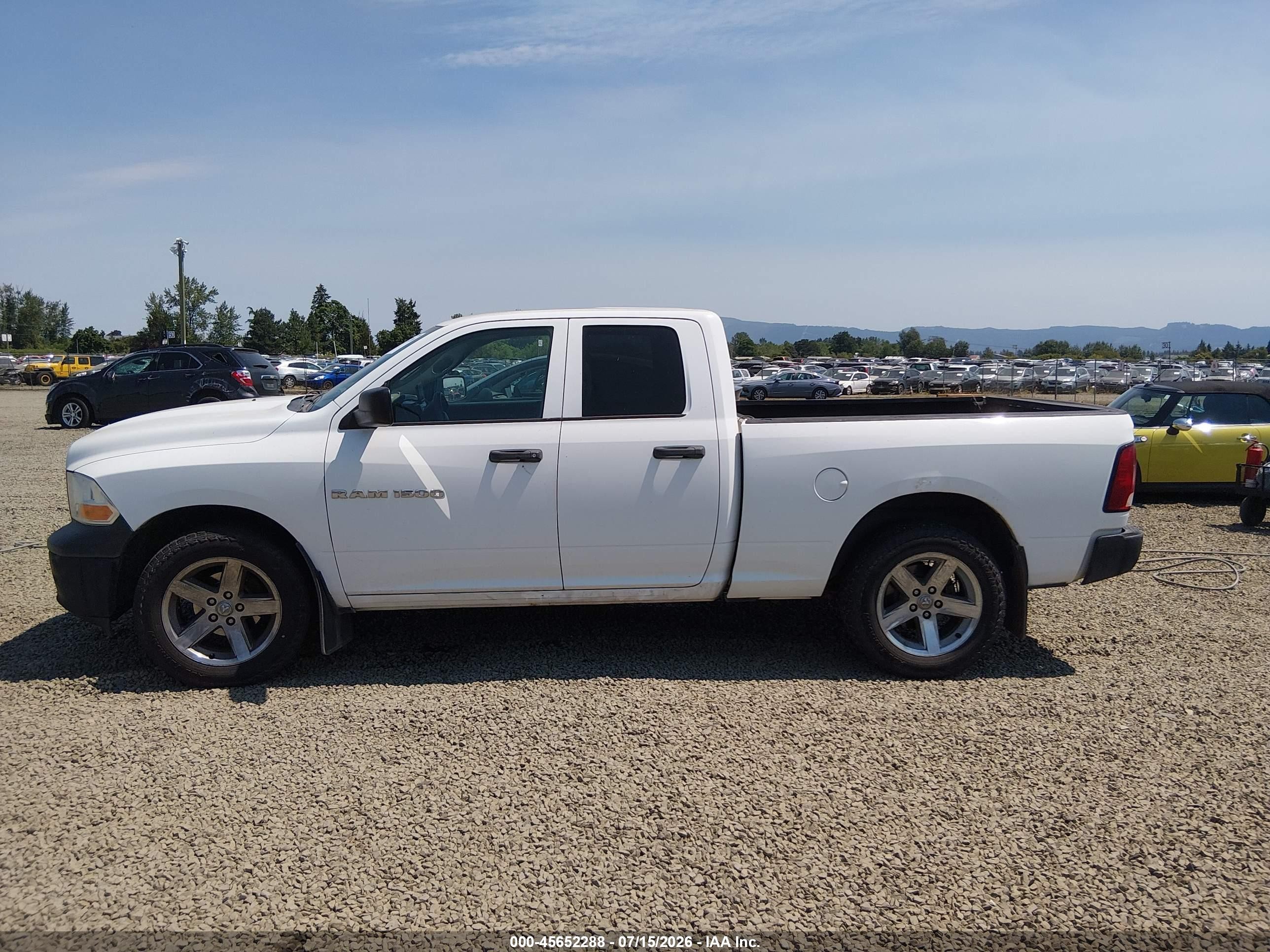 2012 Ram 1500 St Белый vin: 1C6RD7FP7CS234824