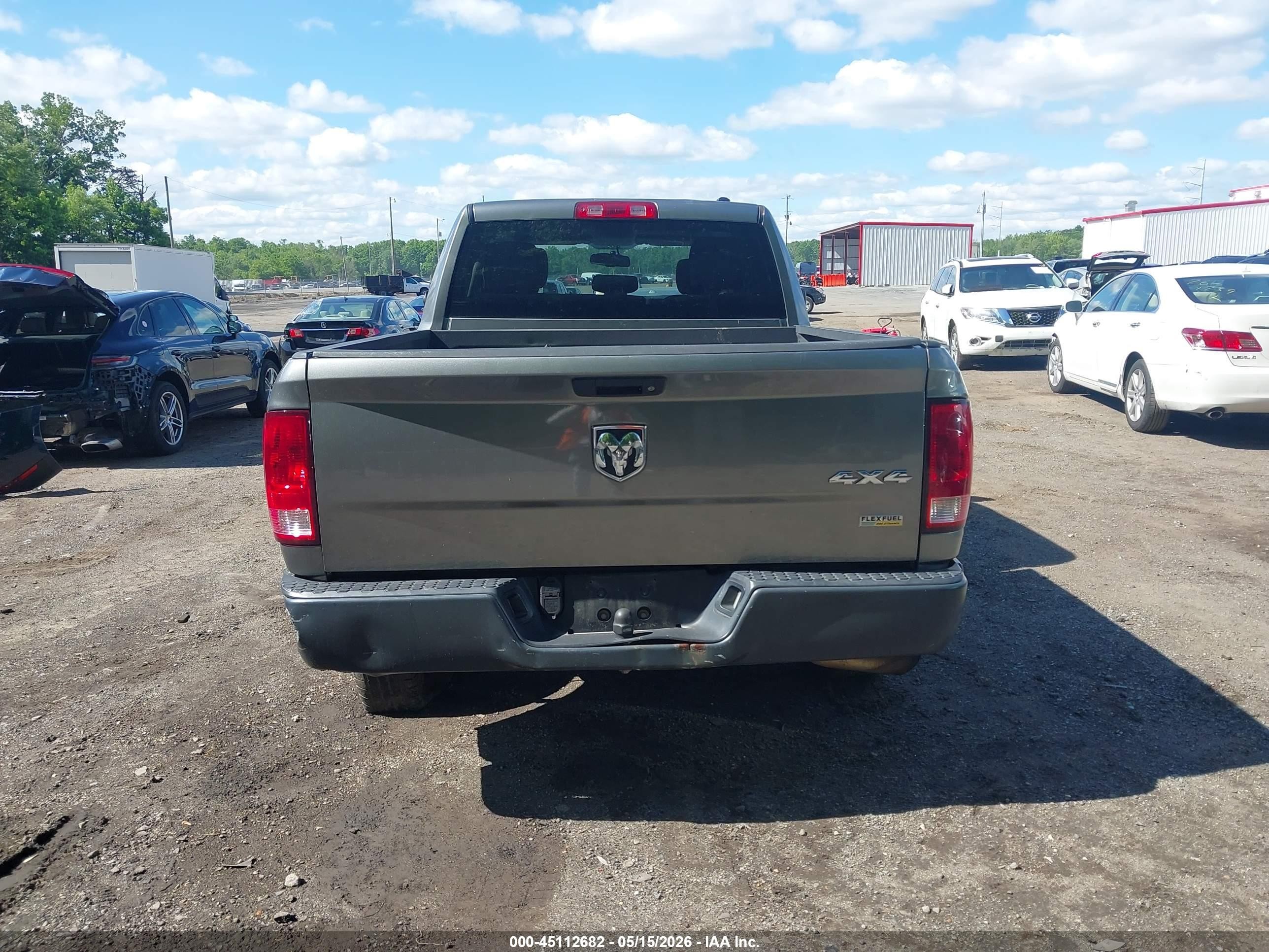 2012 Ram 1500 St Gray vin: 1C6RD7FP9CS266061