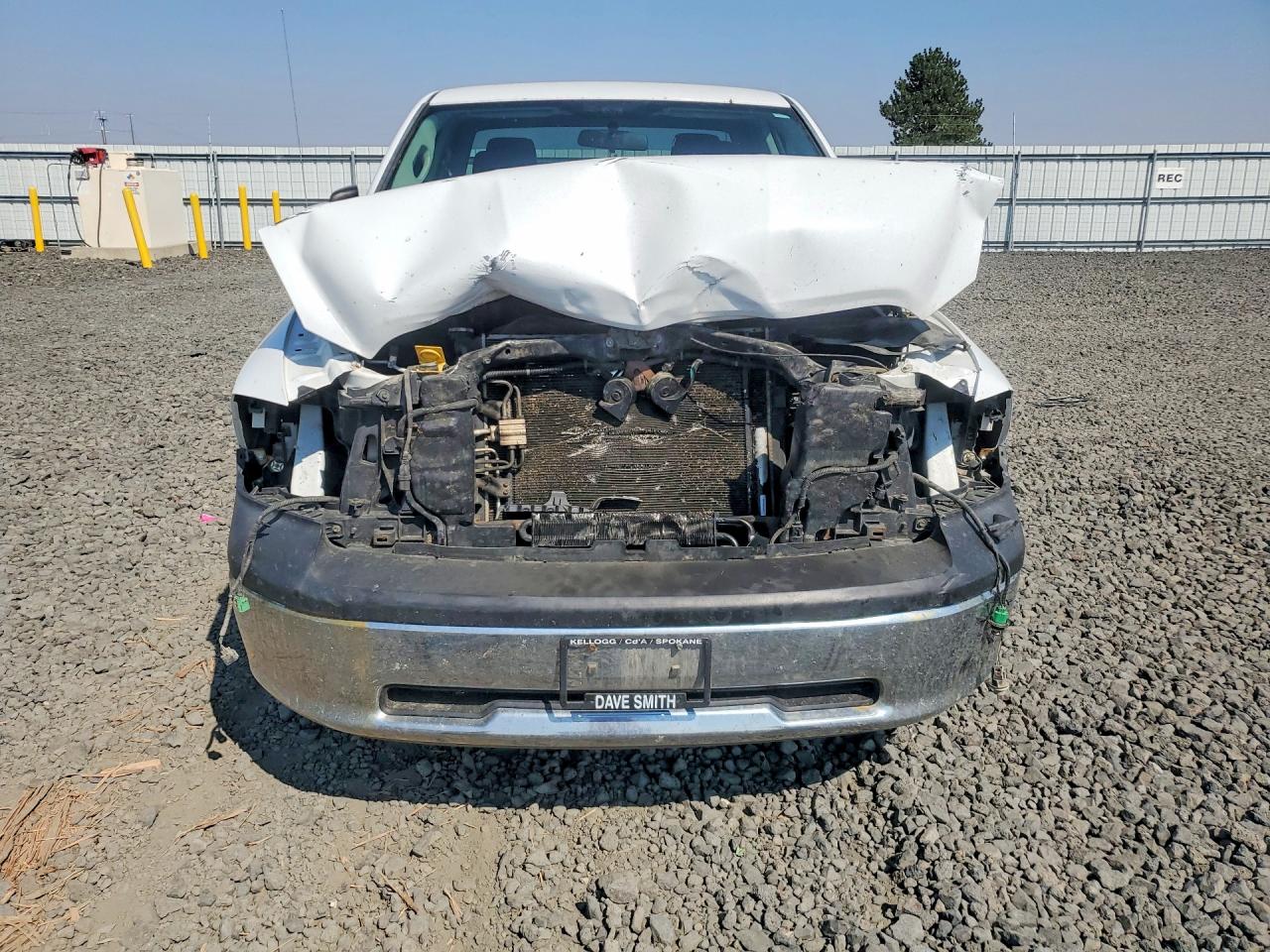2012 Dodge Ram 1500 St White vin: 1C6RD7FT0CS272201