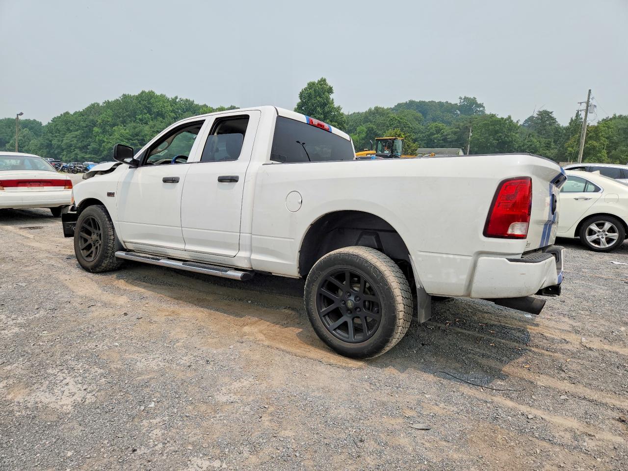 2012 Dodge Ram 1500 St Белый vin: 1C6RD7FT0CS343400