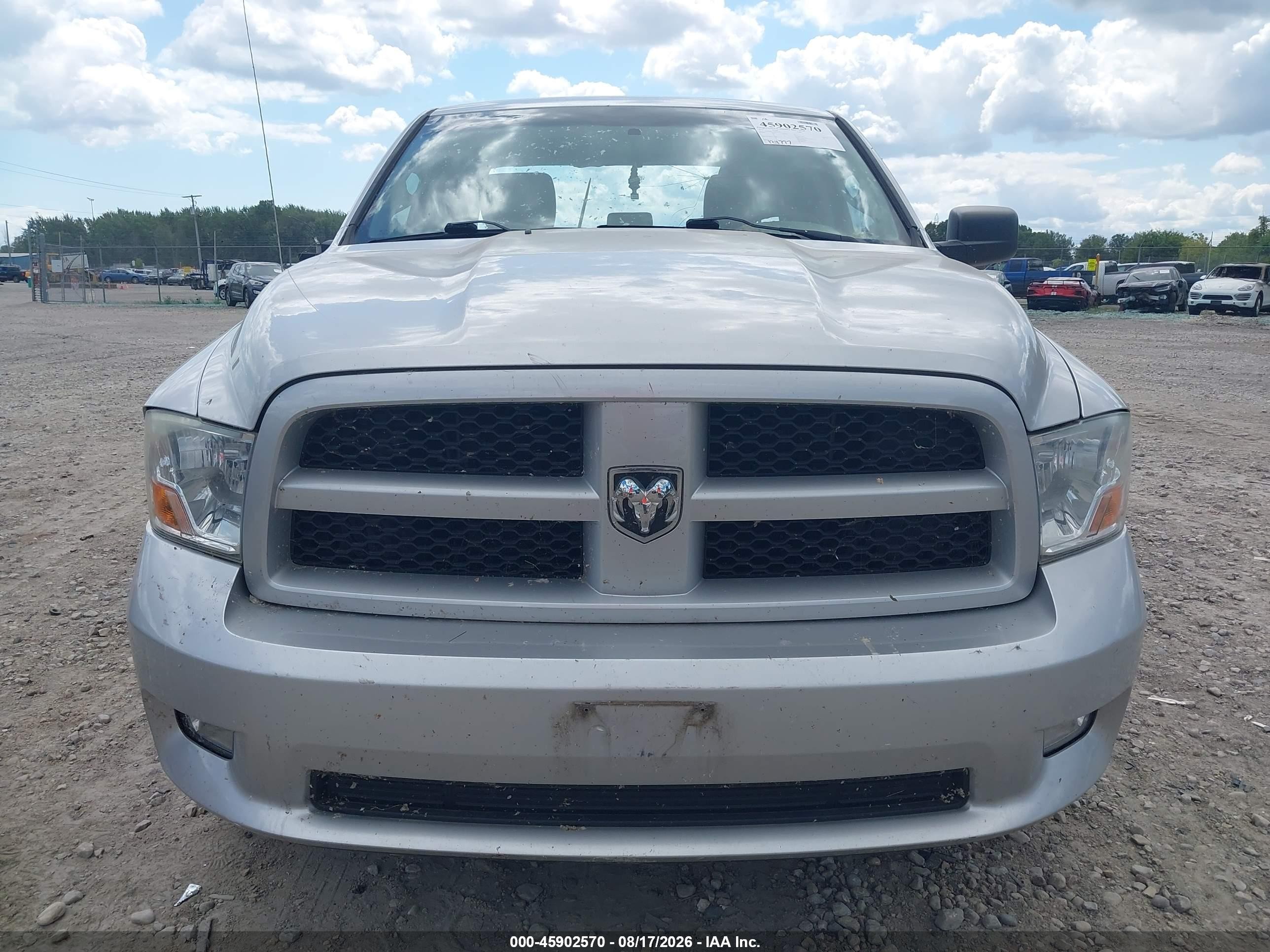 2012 Ram 1500 Express Silver vin: 1C6RD7FT1CS167473