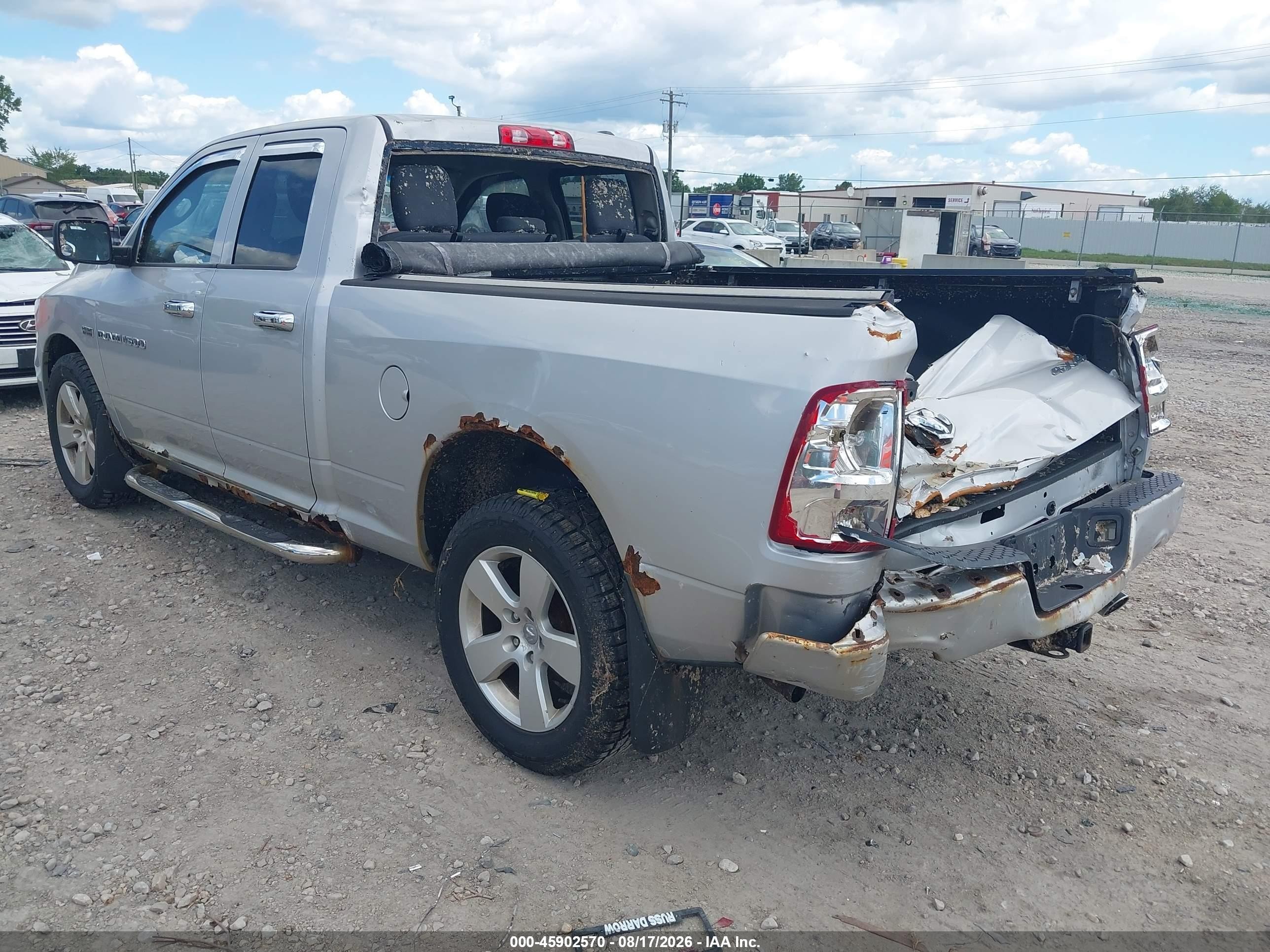 2012 Ram 1500 Express Silver vin: 1C6RD7FT1CS167473