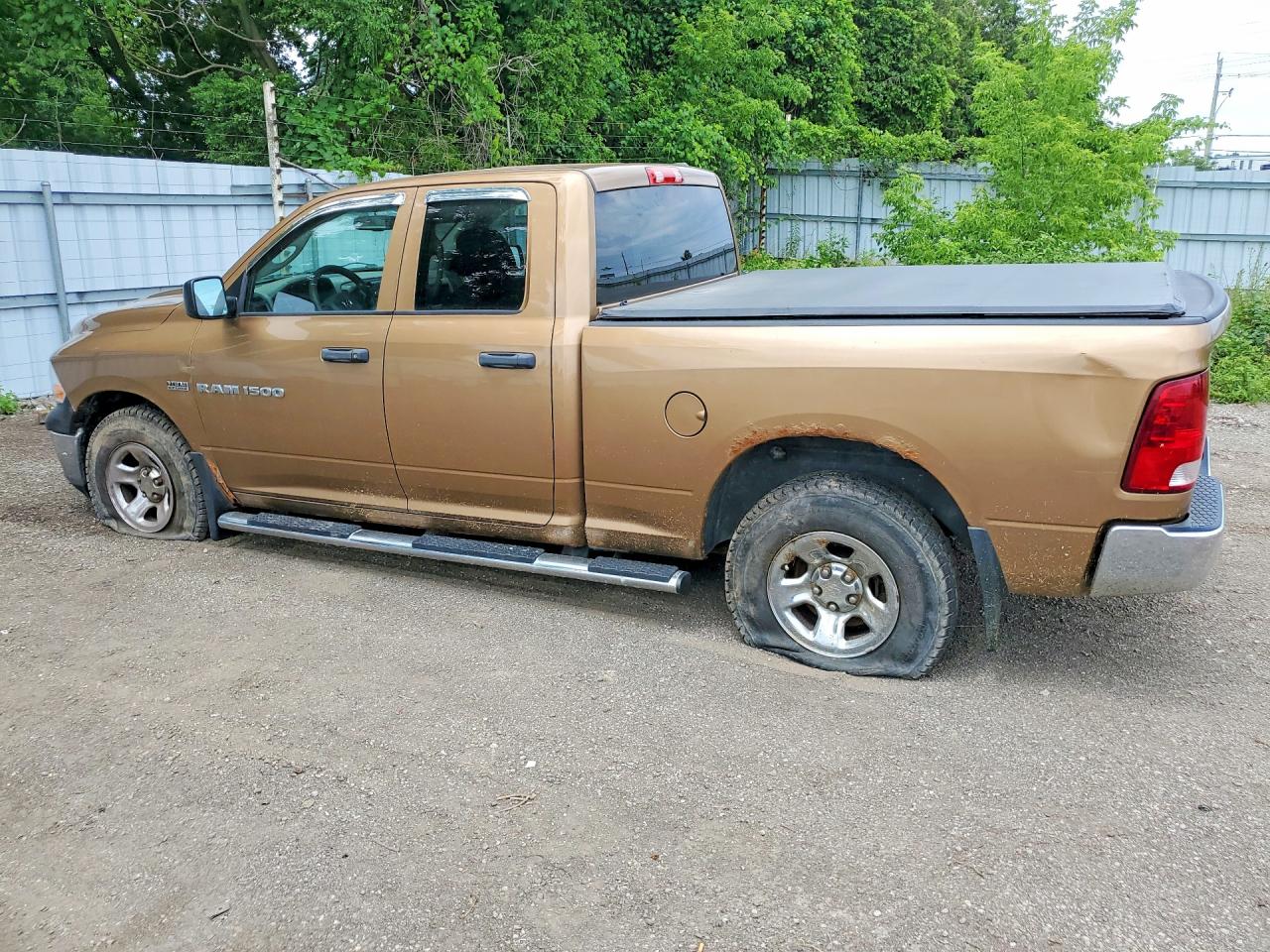 2012 Dodge Ram 1500 St Gold vin: 1C6RD7FT1CS252913