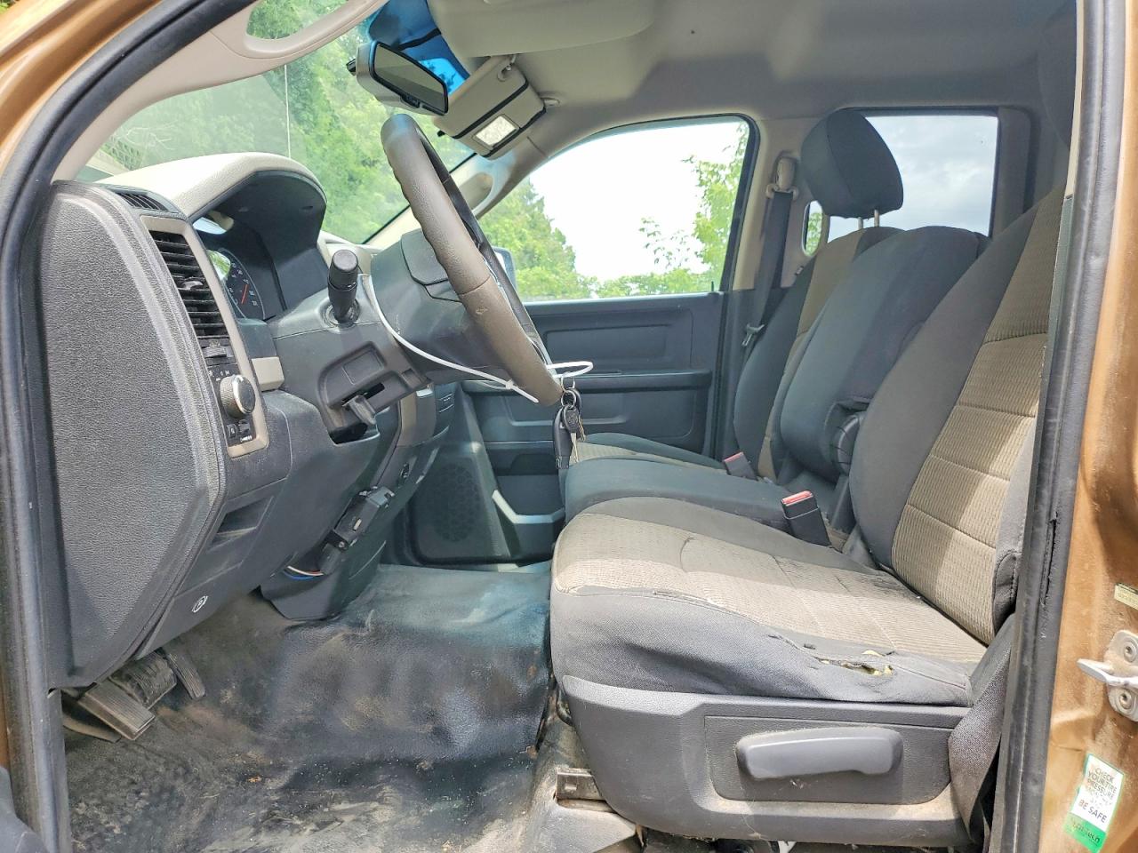 2012 Dodge Ram 1500 St Gold vin: 1C6RD7FT1CS252913