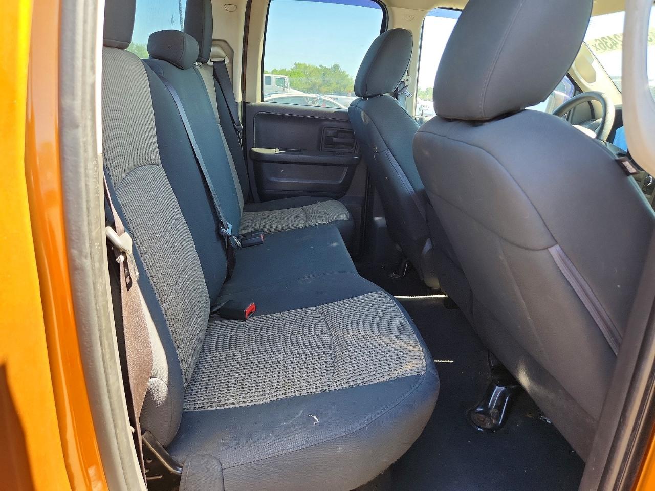 2012 Dodge Ram 1500 St Золотой vin: 1C6RD7FT1CS286494