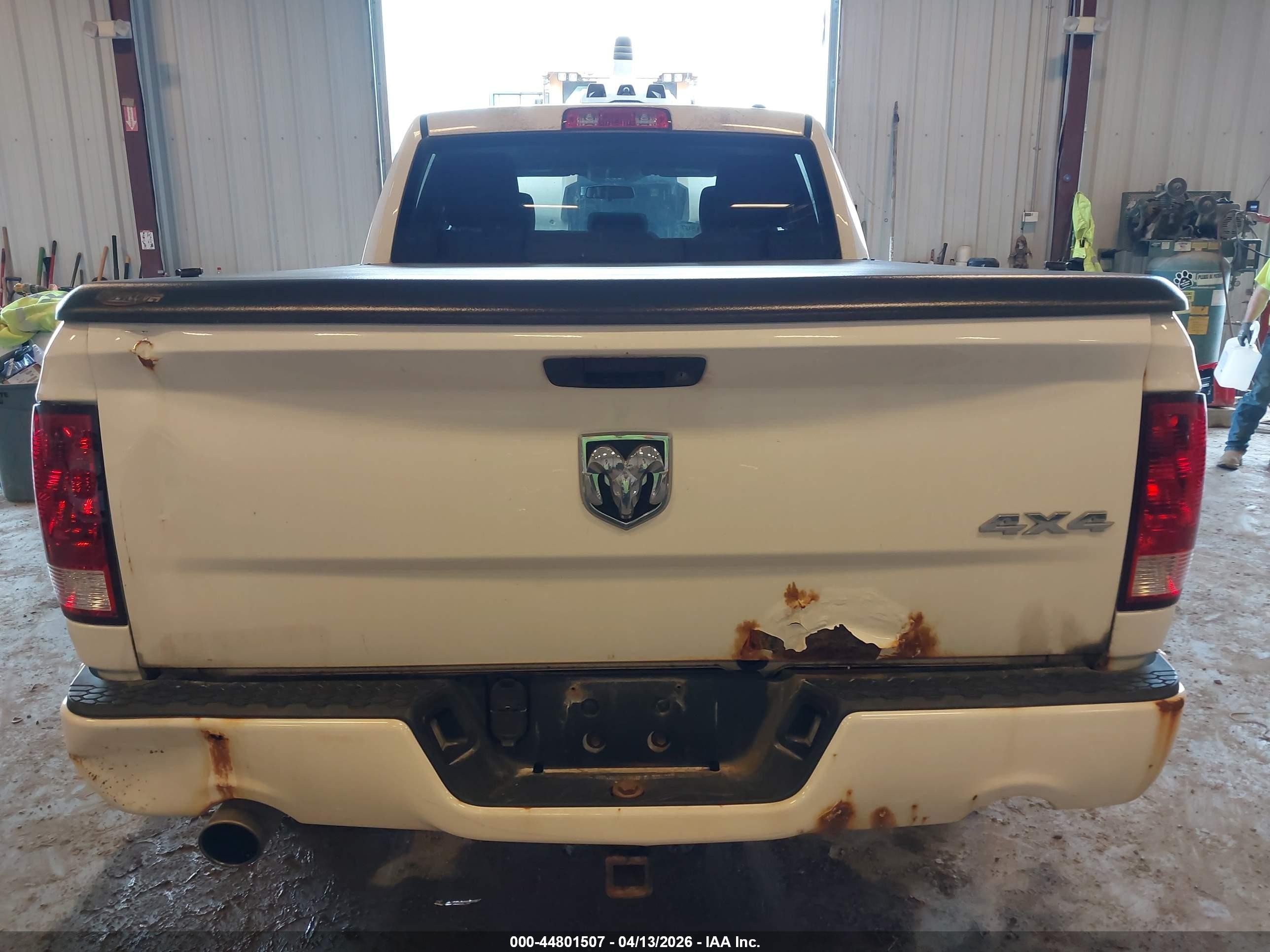 2012 Ram 1500 St Белый vin: 1C6RD7FT1CS344247