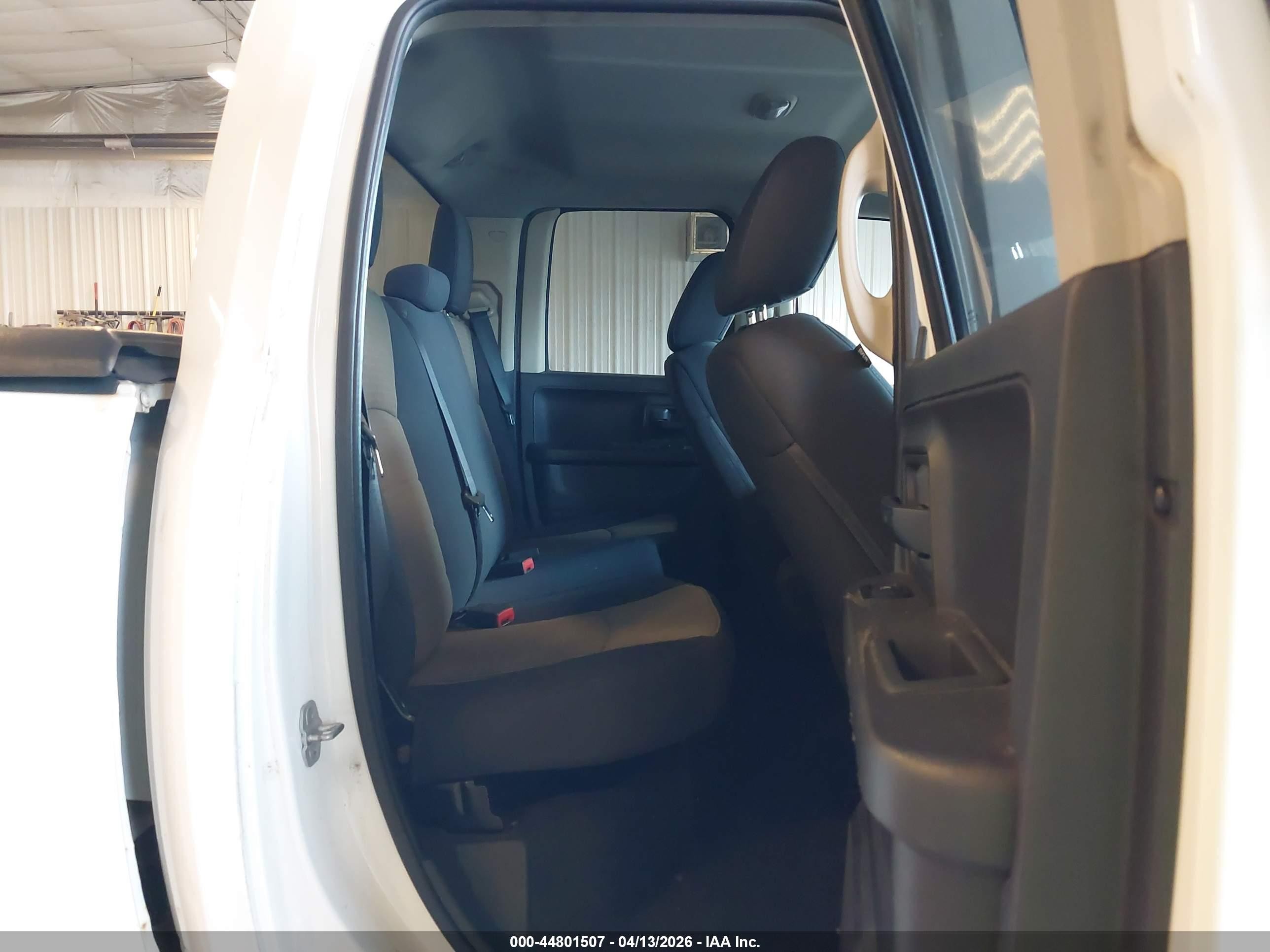 2012 Ram 1500 St Белый vin: 1C6RD7FT1CS344247