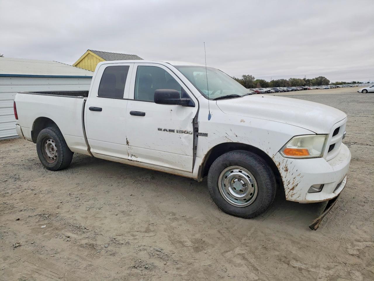 2012 Dodge Ram 1500 St Белый vin: 1C6RD7FT2CS261670