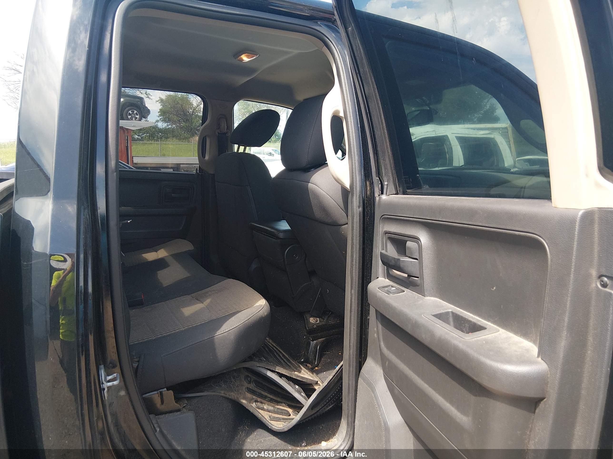 2012 Ram 1500 St Black vin: 1C6RD7FT2CS283152