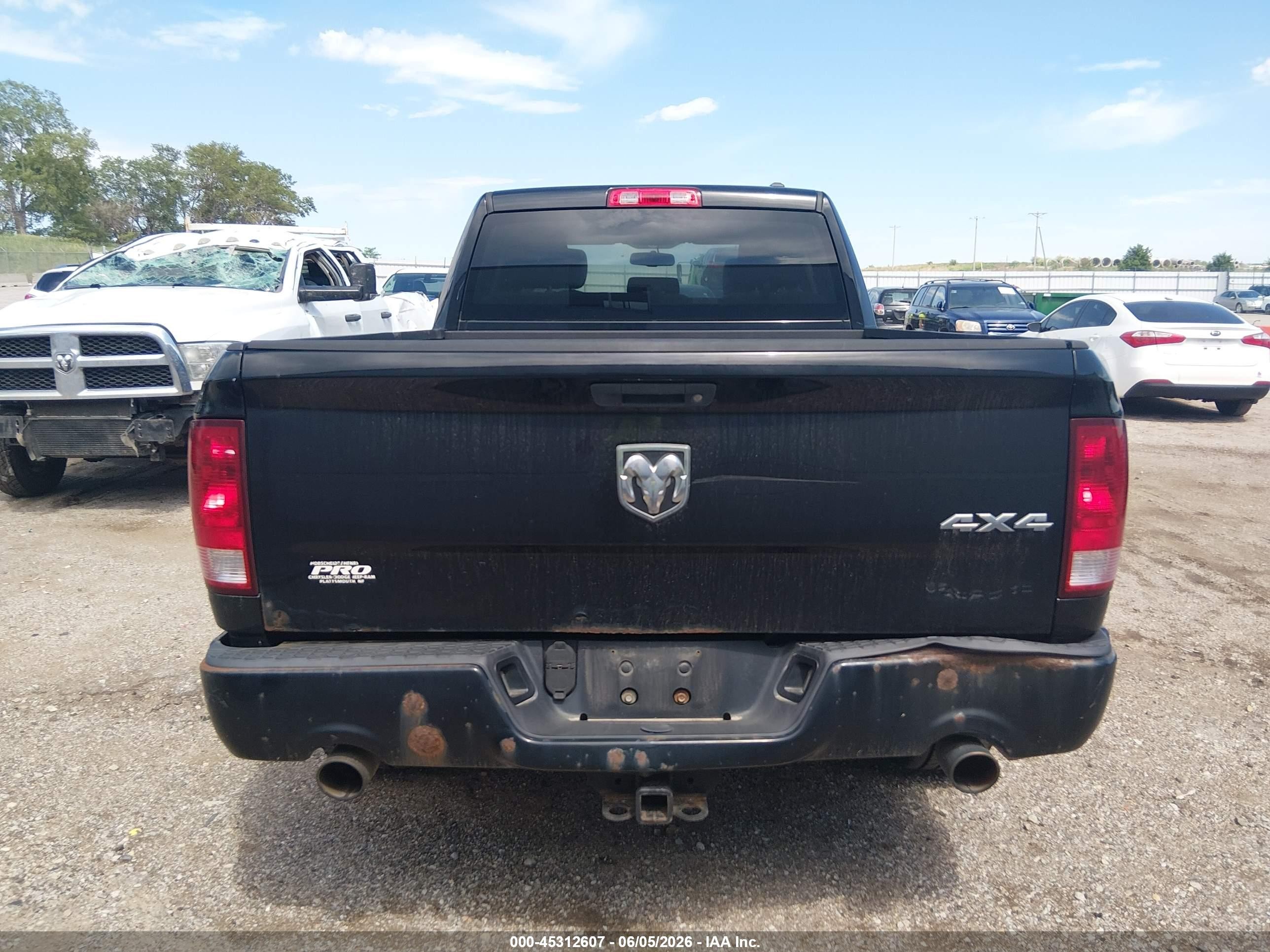 2012 Ram 1500 St Black vin: 1C6RD7FT2CS283152