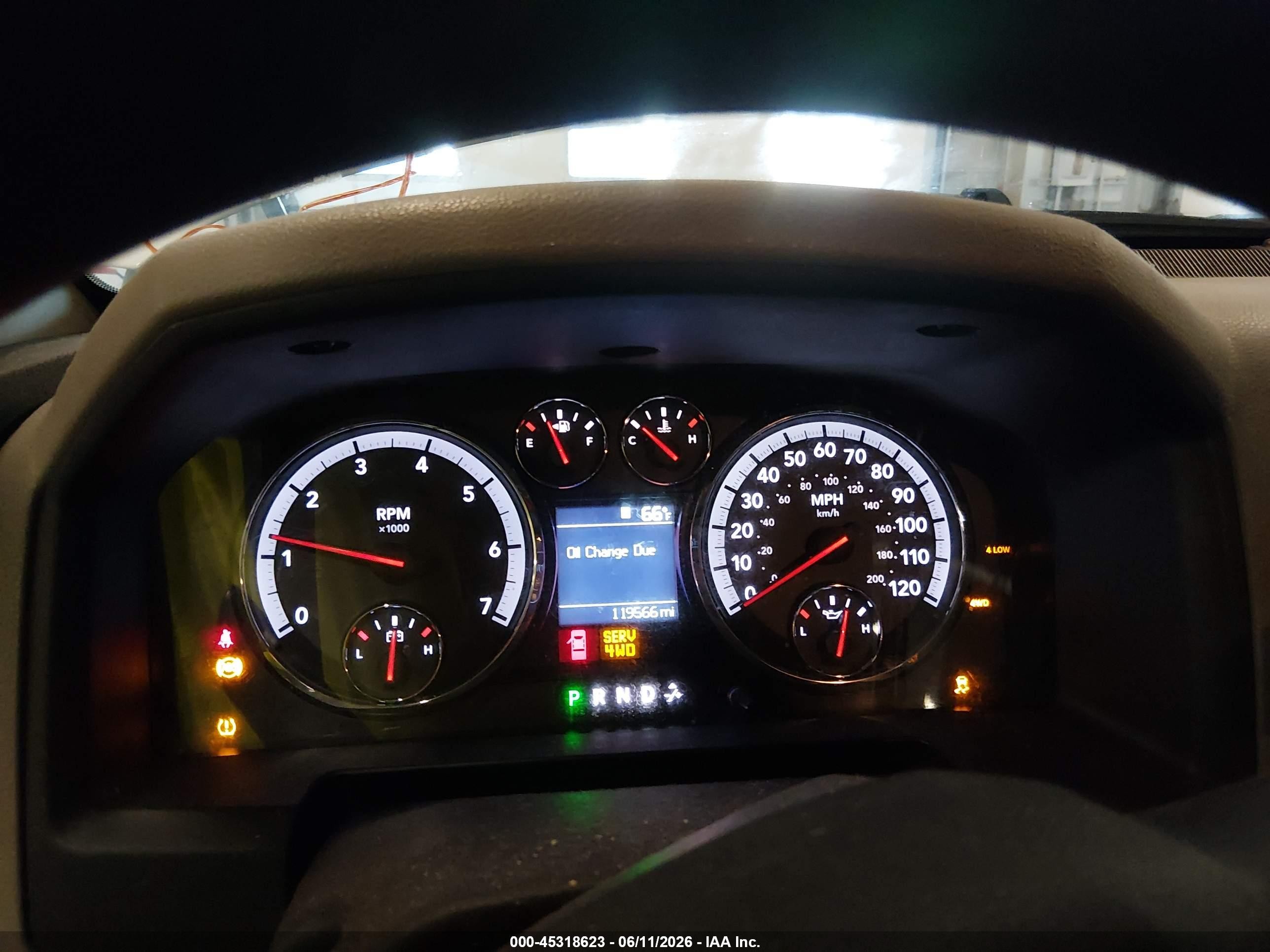 2012 Ram 1500 St Белый vin: 1C6RD7FT3CS260429