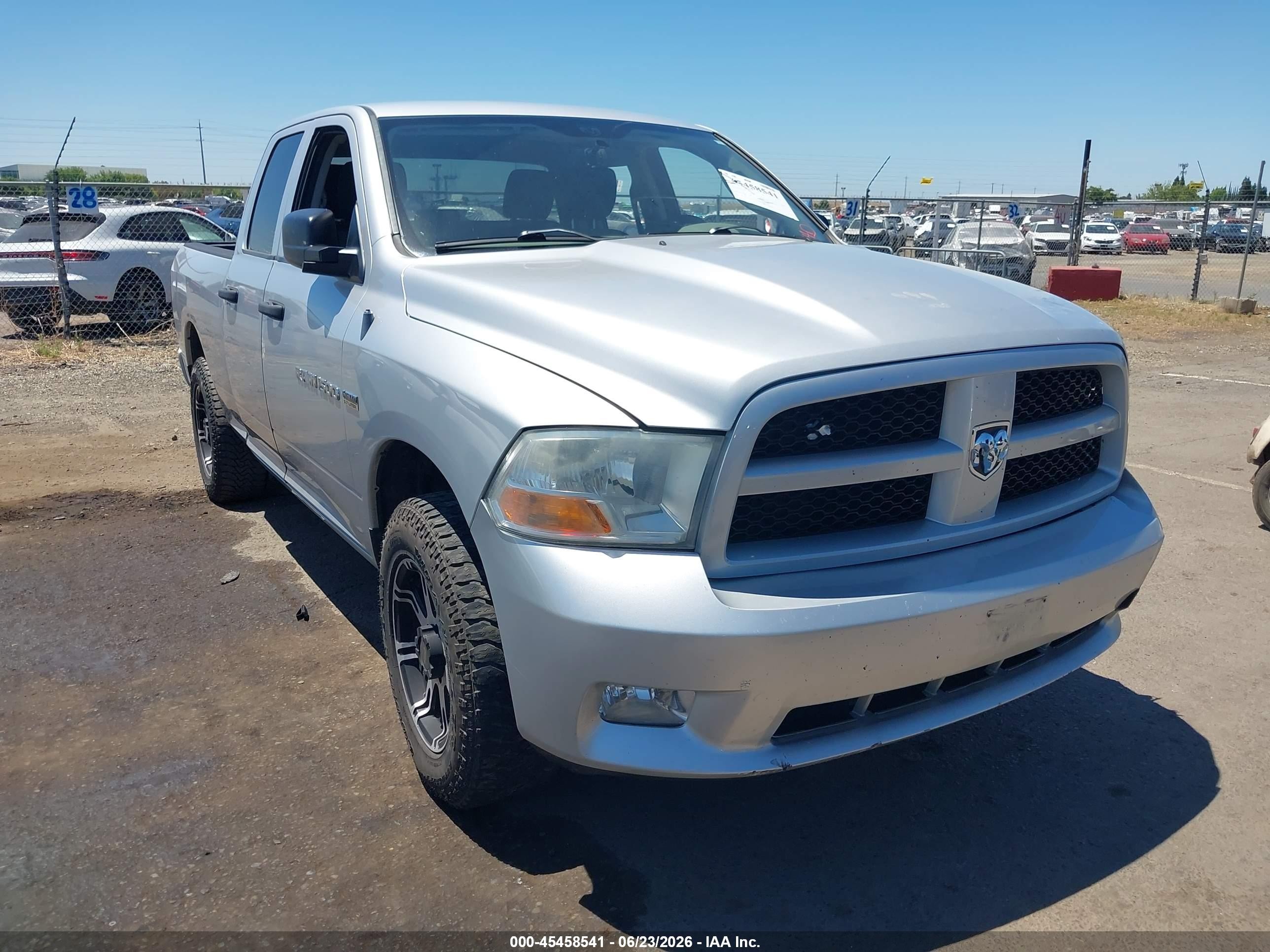 2012 Ram 1500 Express Silver vin: 1C6RD7FT4CS142289