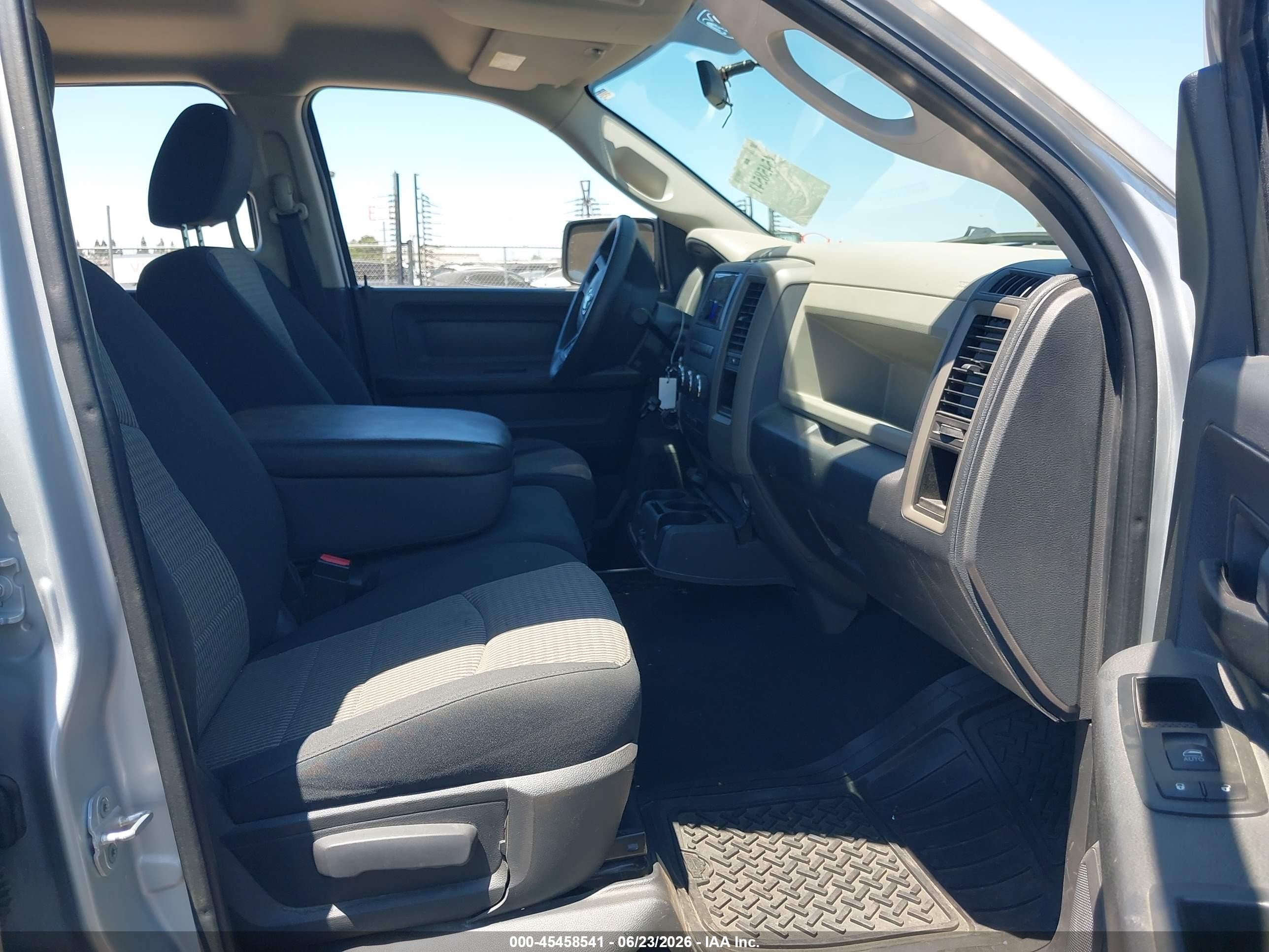 2012 Ram 1500 Express Silver vin: 1C6RD7FT4CS142289