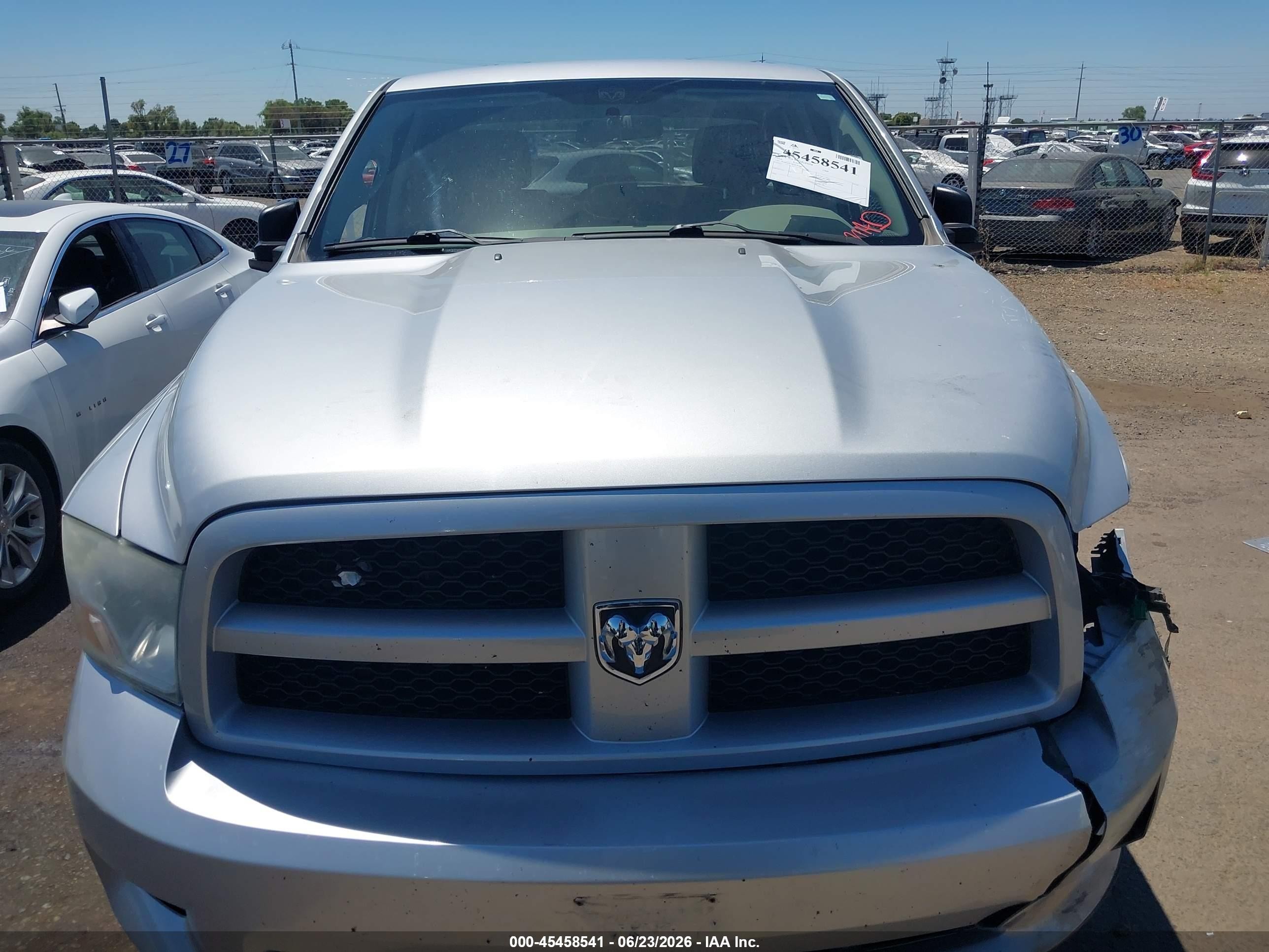 2012 Ram 1500 Express Silver vin: 1C6RD7FT4CS142289