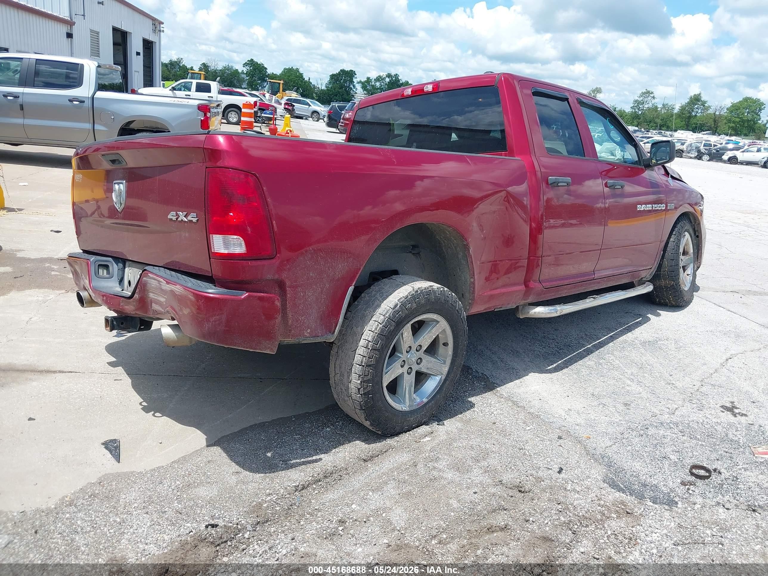 2012 Ram 1500 St Red vin: 1C6RD7FT4CS163675