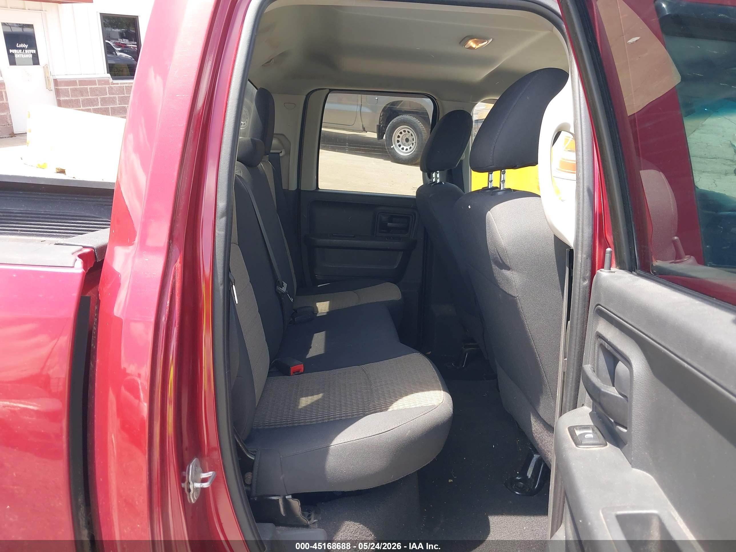 2012 Ram 1500 St Red vin: 1C6RD7FT4CS163675