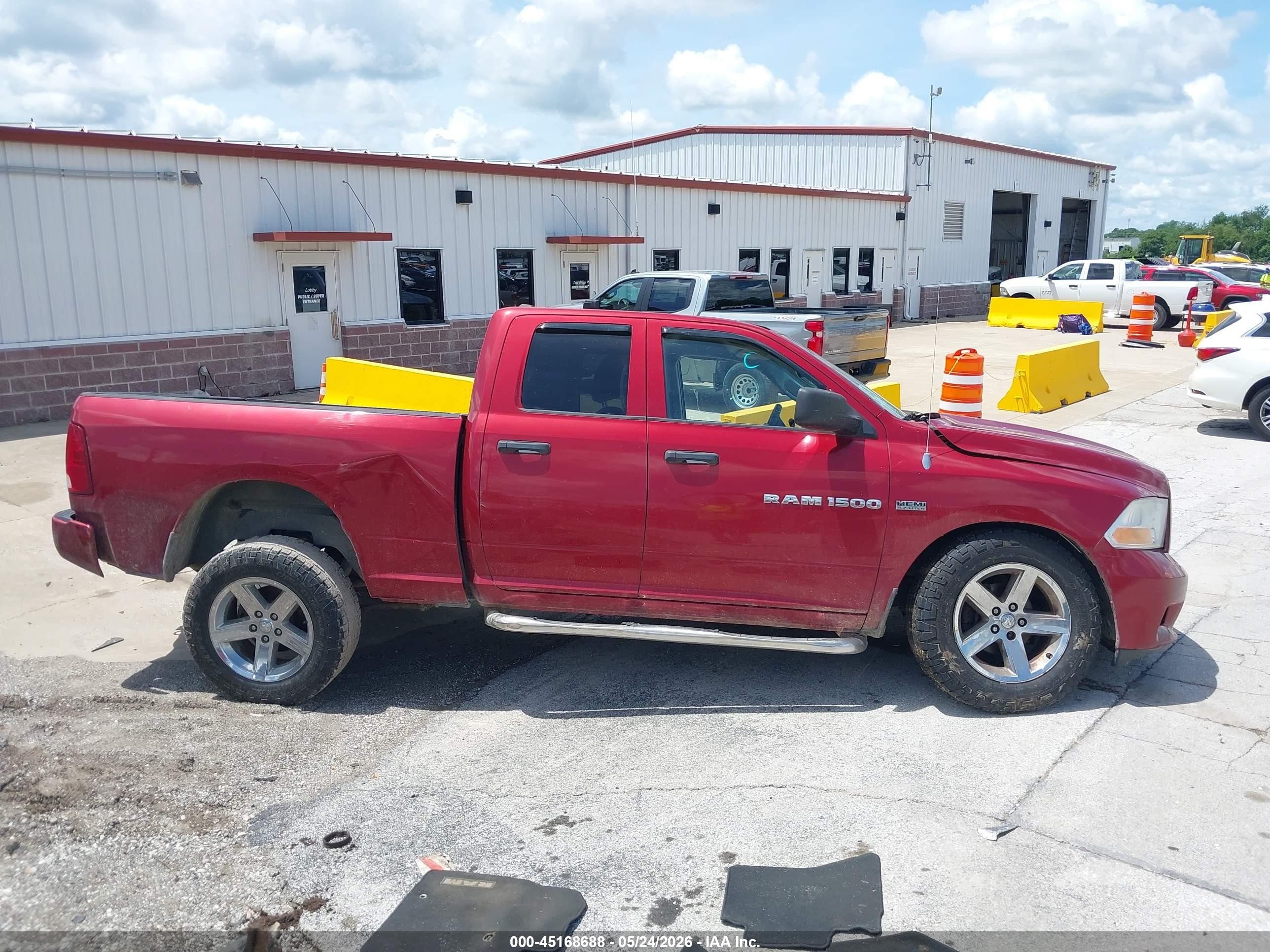 2012 Ram 1500 St Red vin: 1C6RD7FT4CS163675
