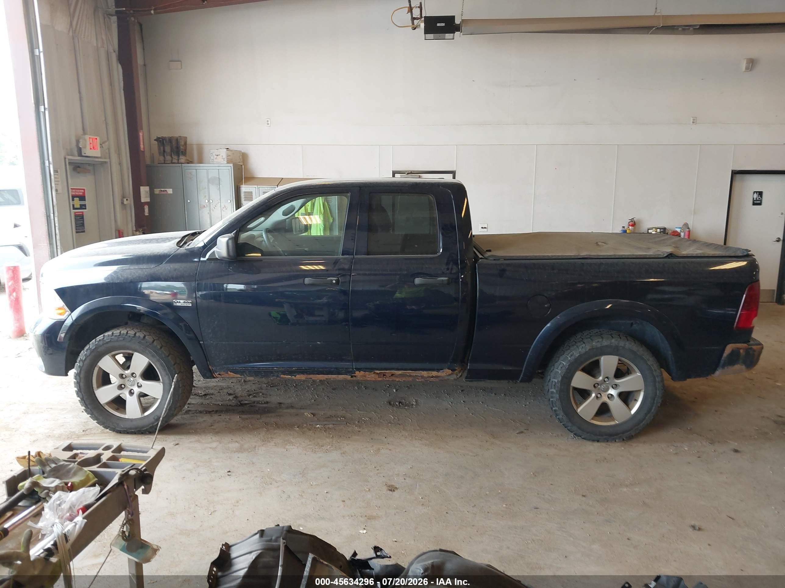 2012 Ram 1500 Express Navy vin: 1C6RD7FT4CS189743