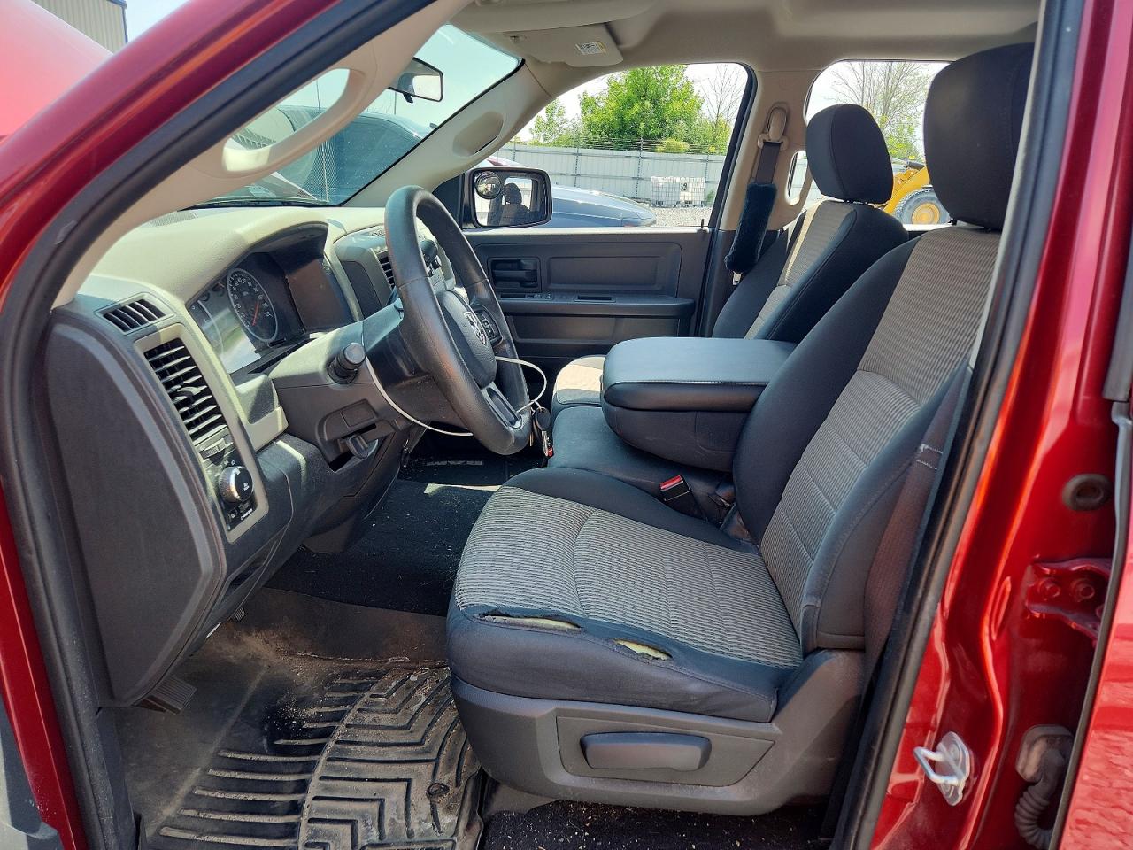 2012 Dodge Ram 1500 St Red vin: 1C6RD7FT4CS238875