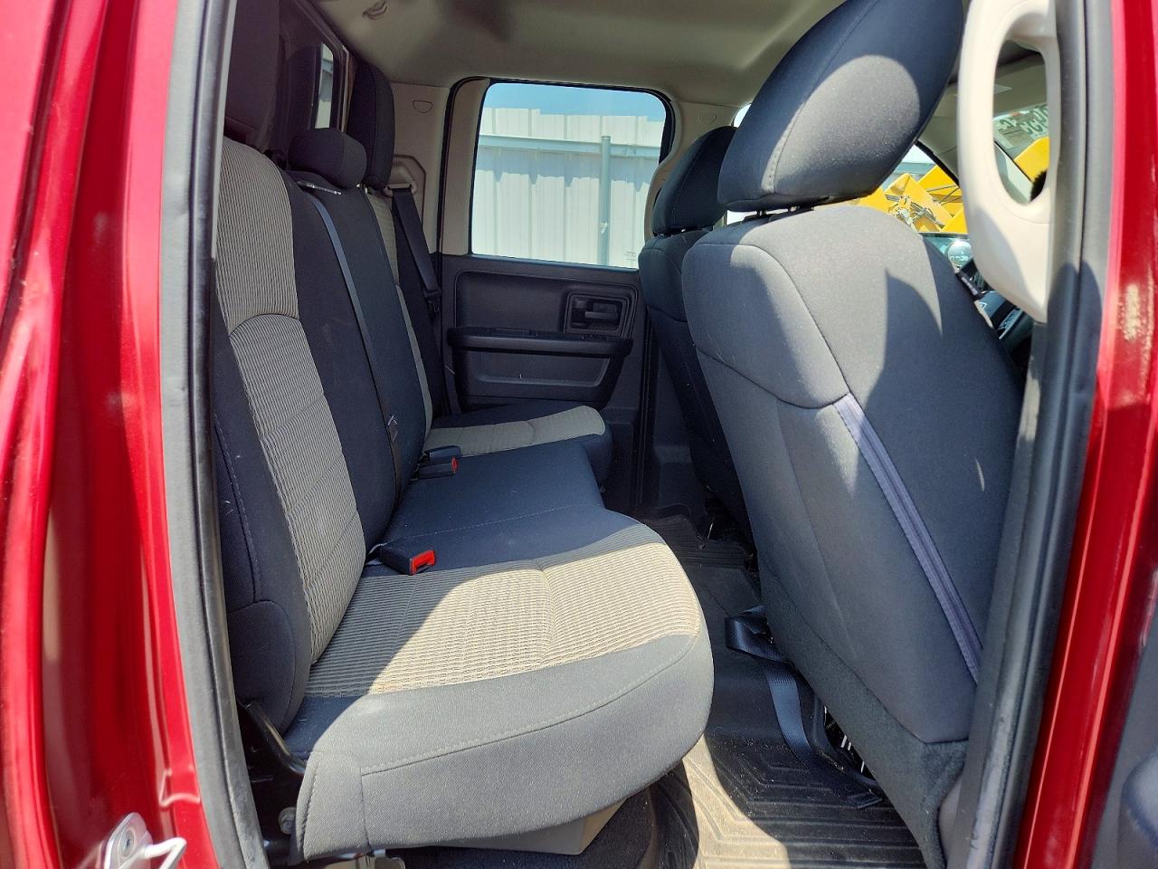 2012 Dodge Ram 1500 St Red vin: 1C6RD7FT4CS238875