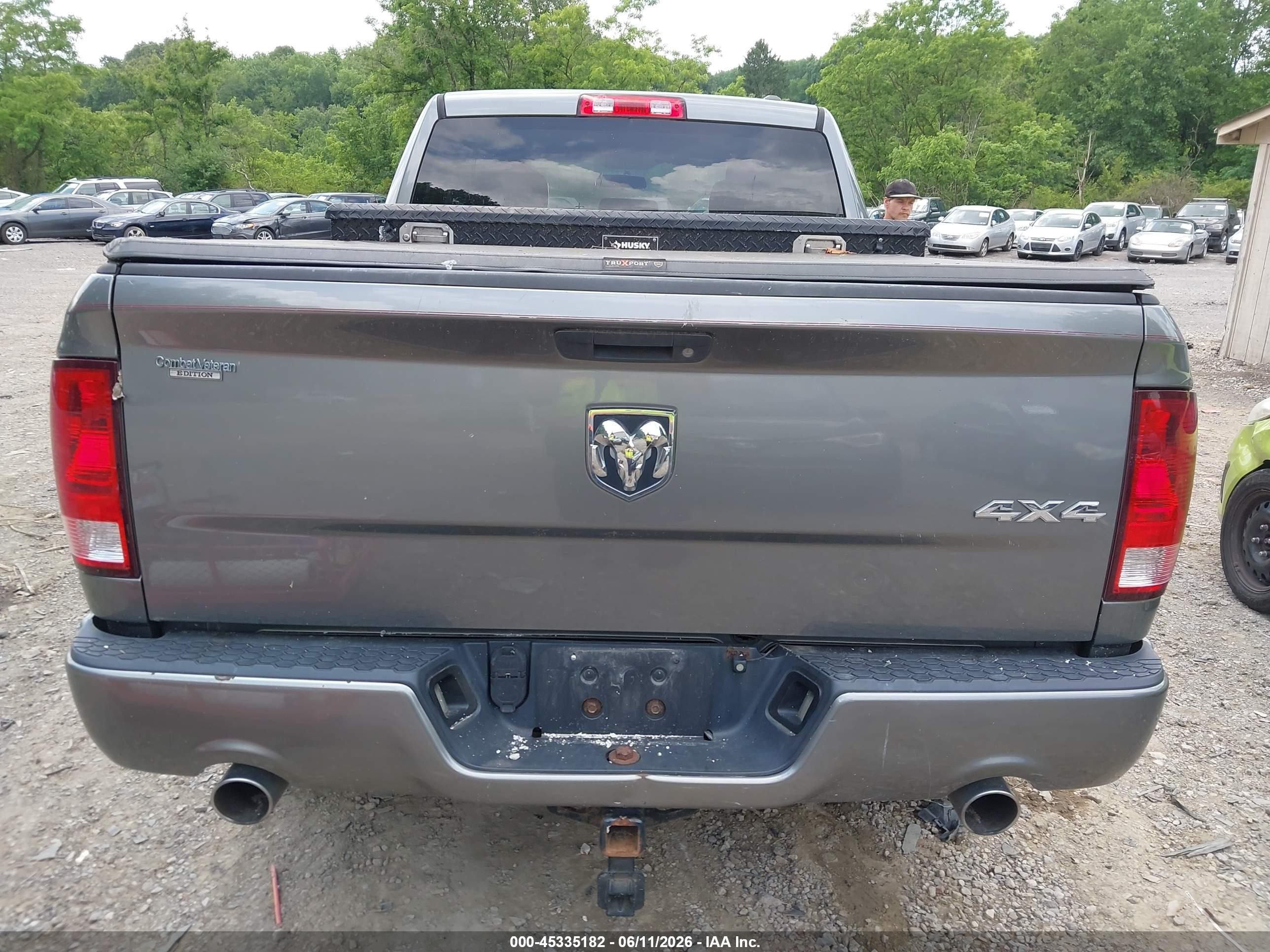 2012 Ram 1500 St Серый vin: 1C6RD7FT4CS287056