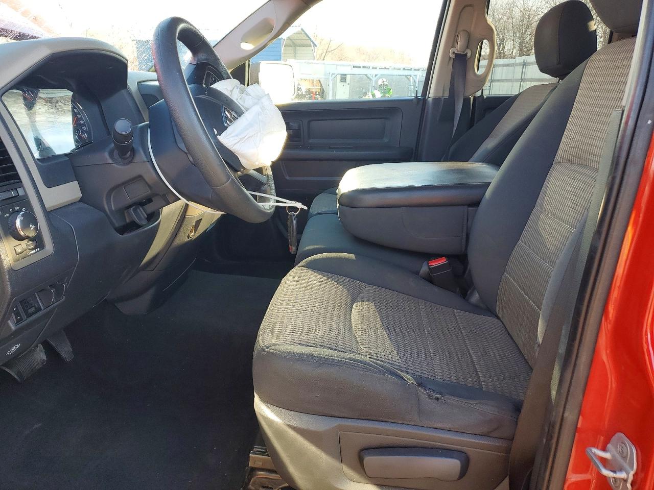 2012 Dodge Ram 1500 St Red vin: 1C6RD7FT5CS244281