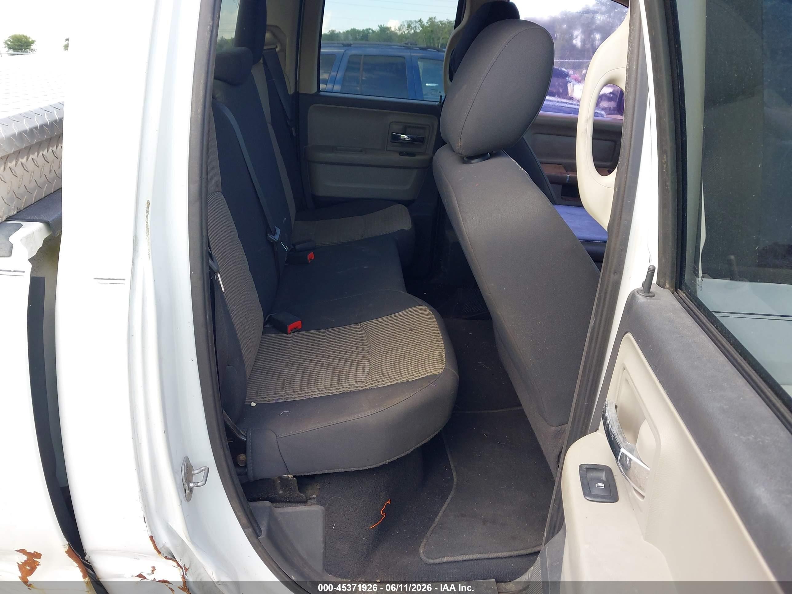 2012 Ram 1500 Slt White vin: 1C6RD7GP4CS102764