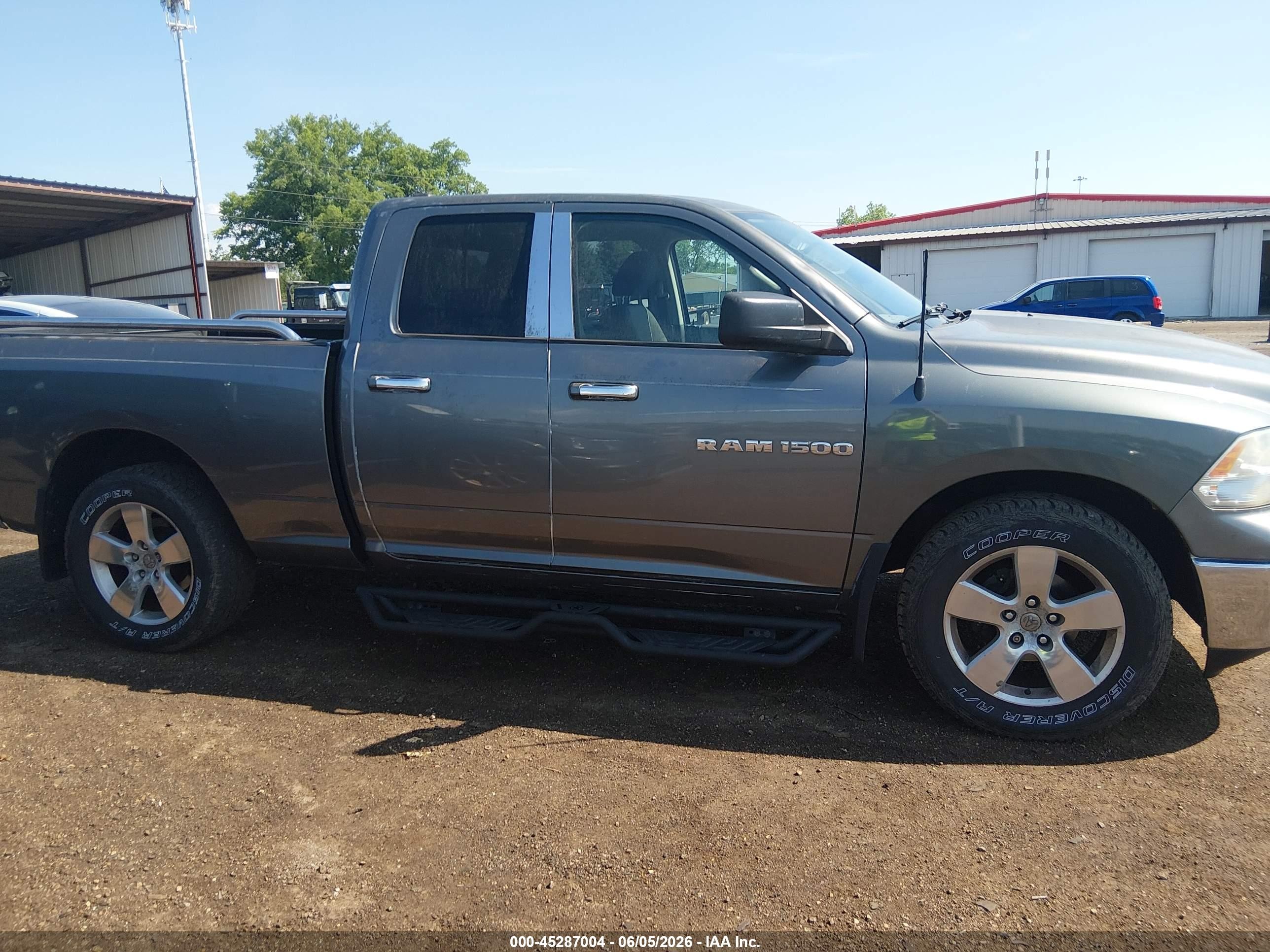 2012 Ram 1500 Slt Gray vin: 1C6RD7GT0CS208691