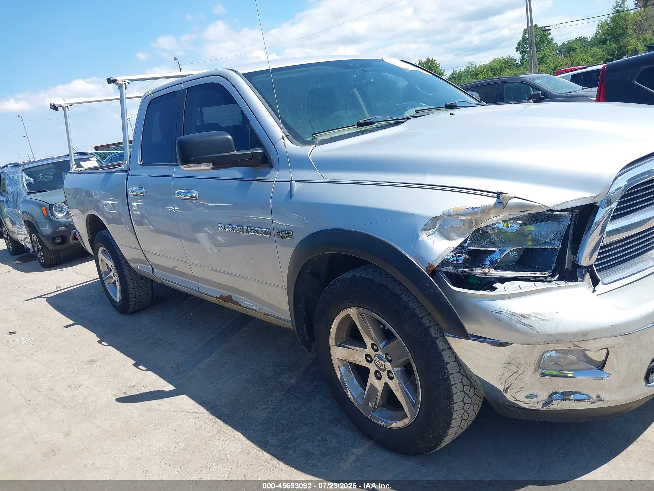 2012 Ram 1500 Slt Silver vin: 1C6RD7GT2CS105935