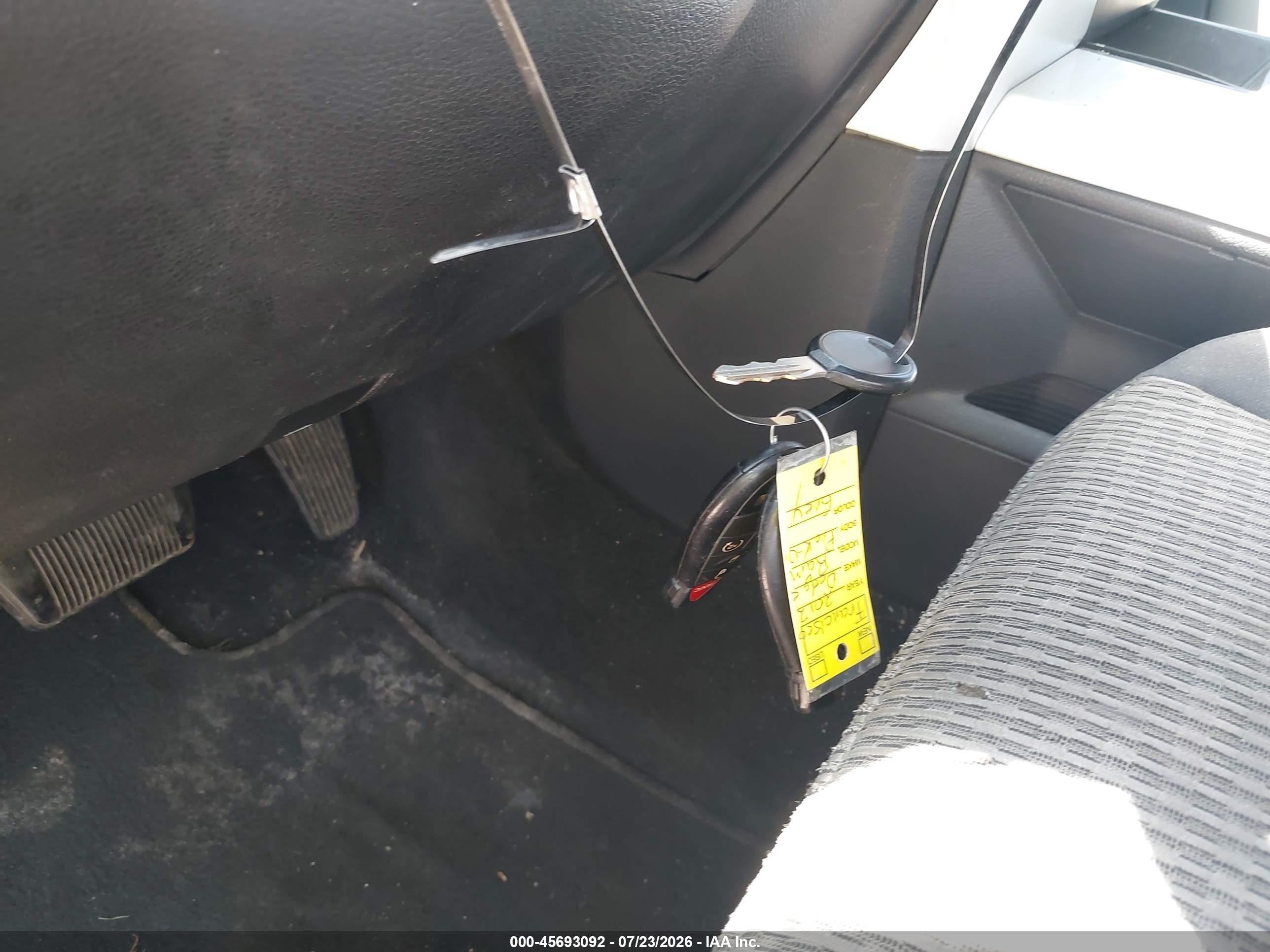 2012 Ram 1500 Slt Silver vin: 1C6RD7GT2CS105935