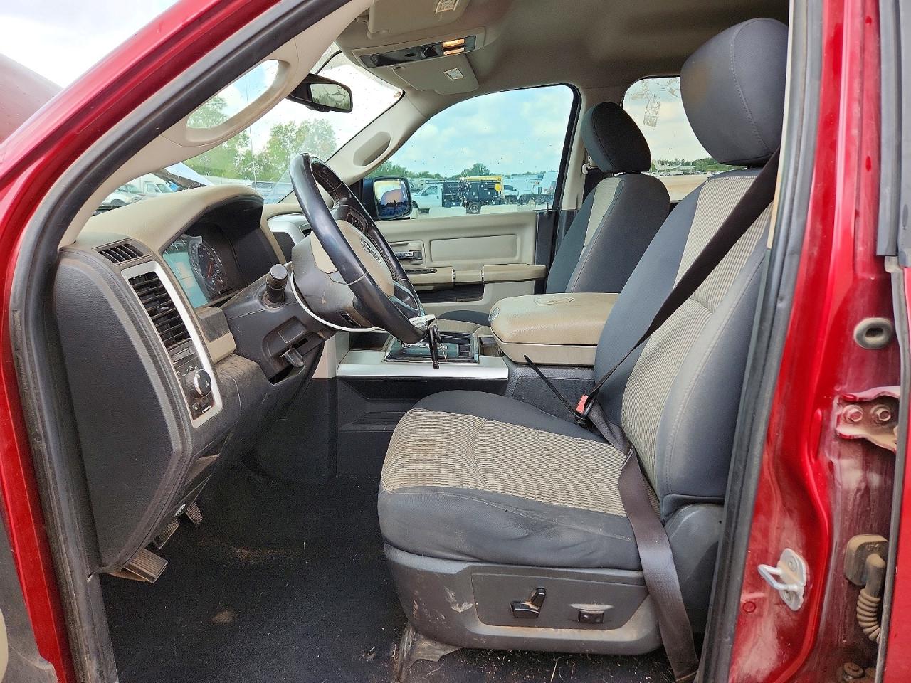 2012 Dodge 1500 Quad Maroon vin: 1C6RD7GT2CS124551