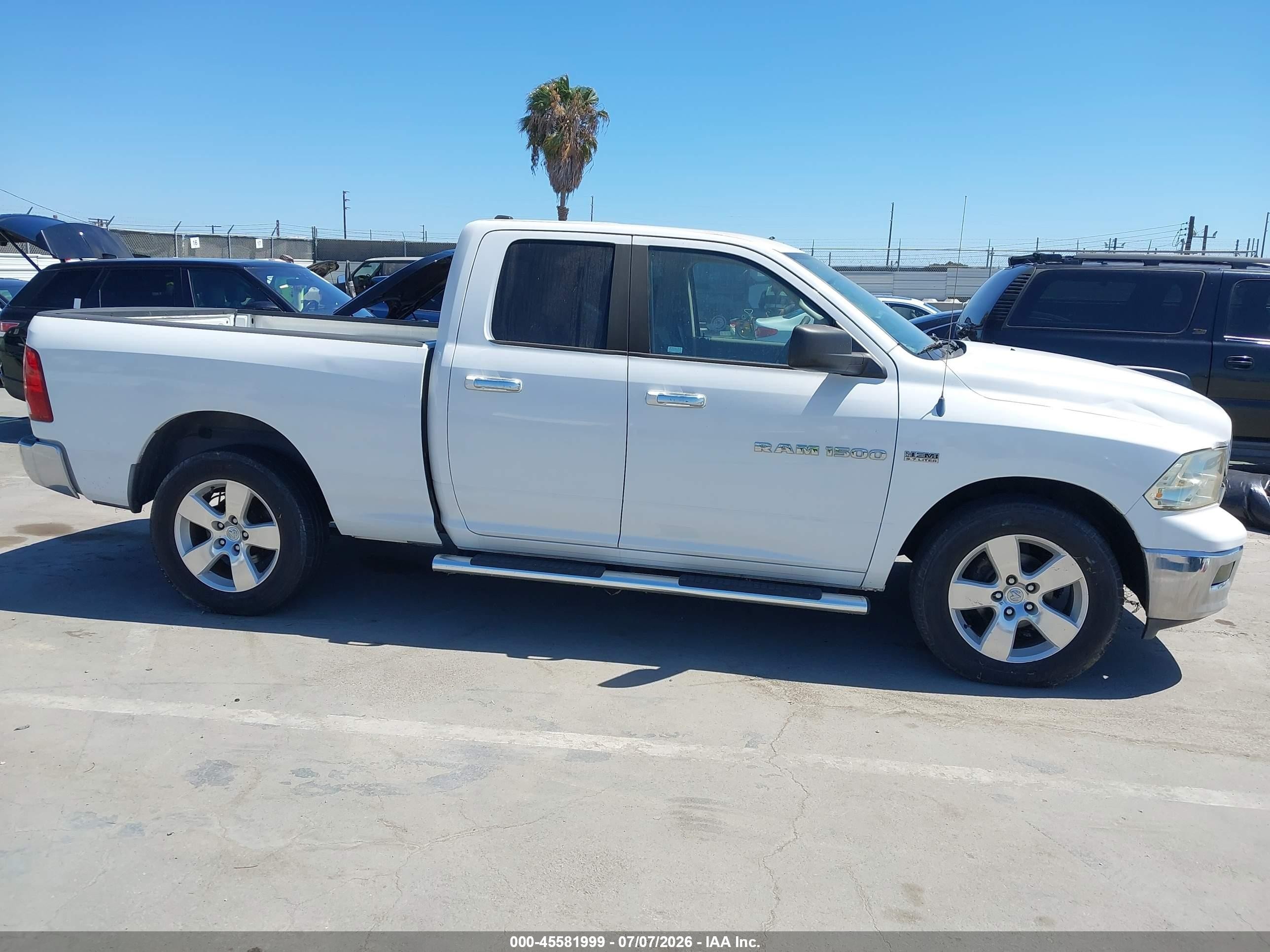 2012 Ram 1500 Big Horn Белый vin: 1C6RD7GT5CS124608