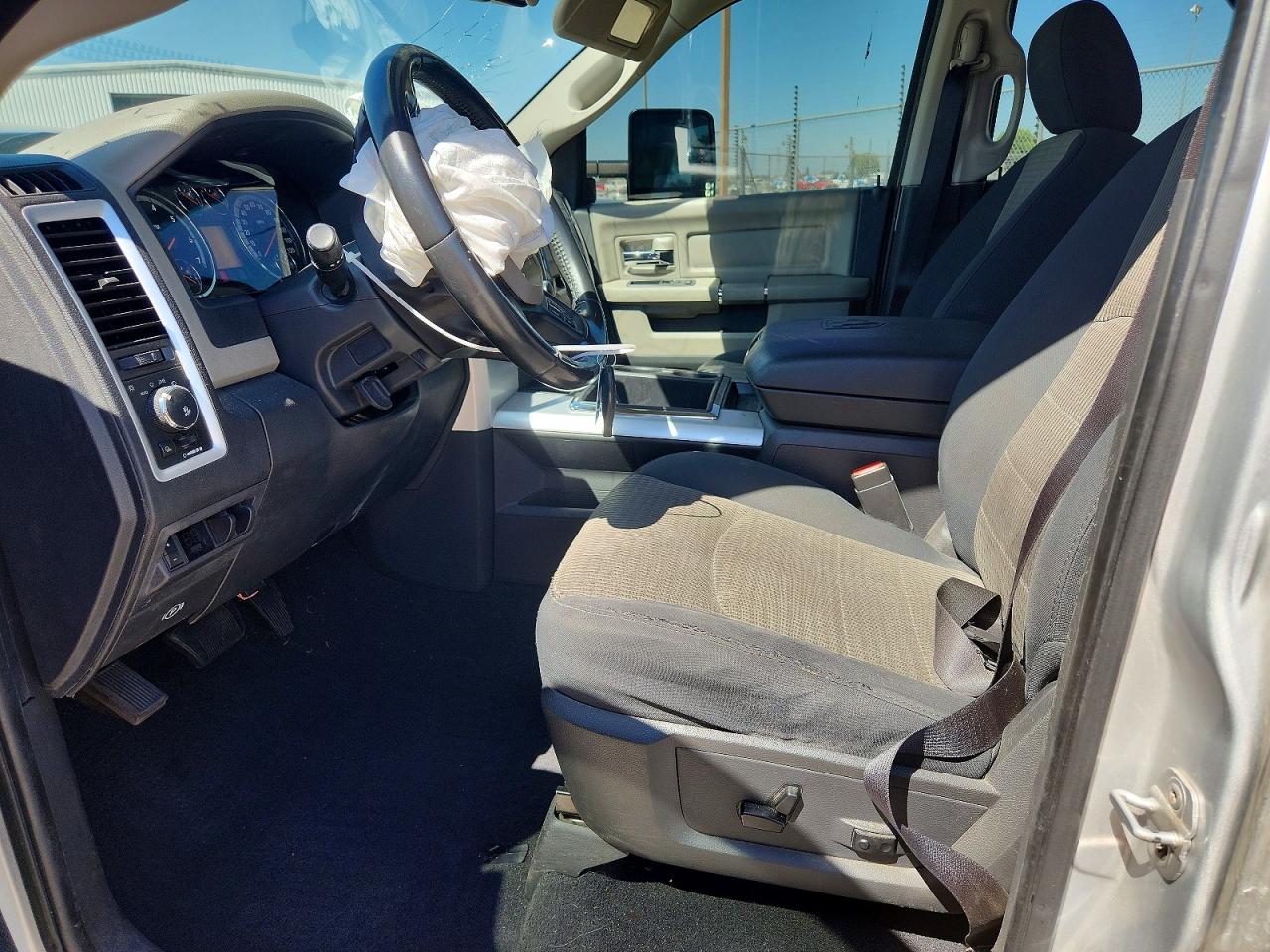 2012 Dodge Ram 1500 Slt Silver vin: 1C6RD7GT5CS146740