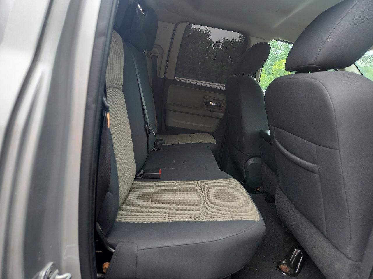 2012 Dodge Ram 1500 Slt Silver vin: 1C6RD7GT6CS162767