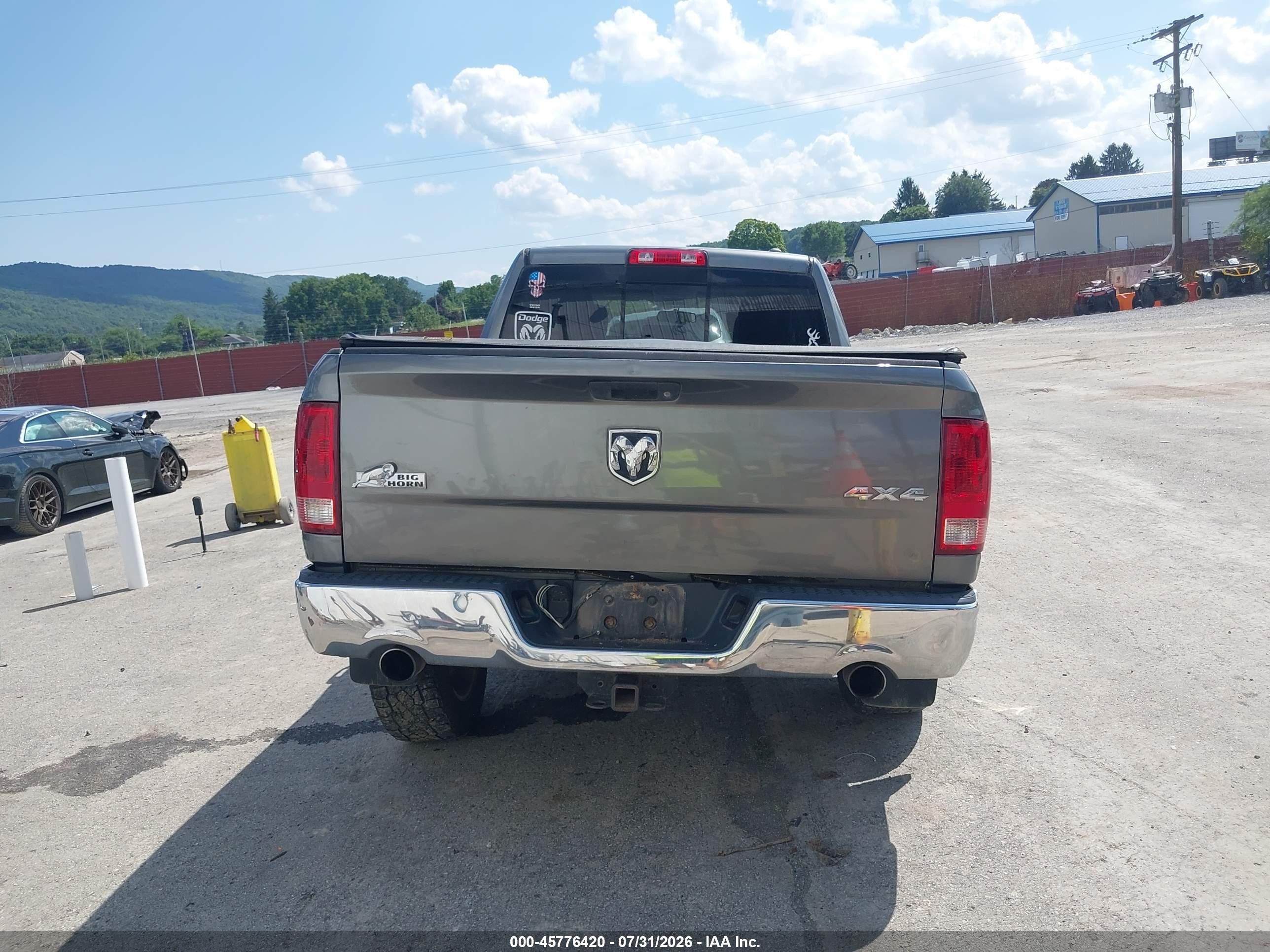 2012 Ram 1500 Big Horn Gray vin: 1C6RD7GT7CS138221