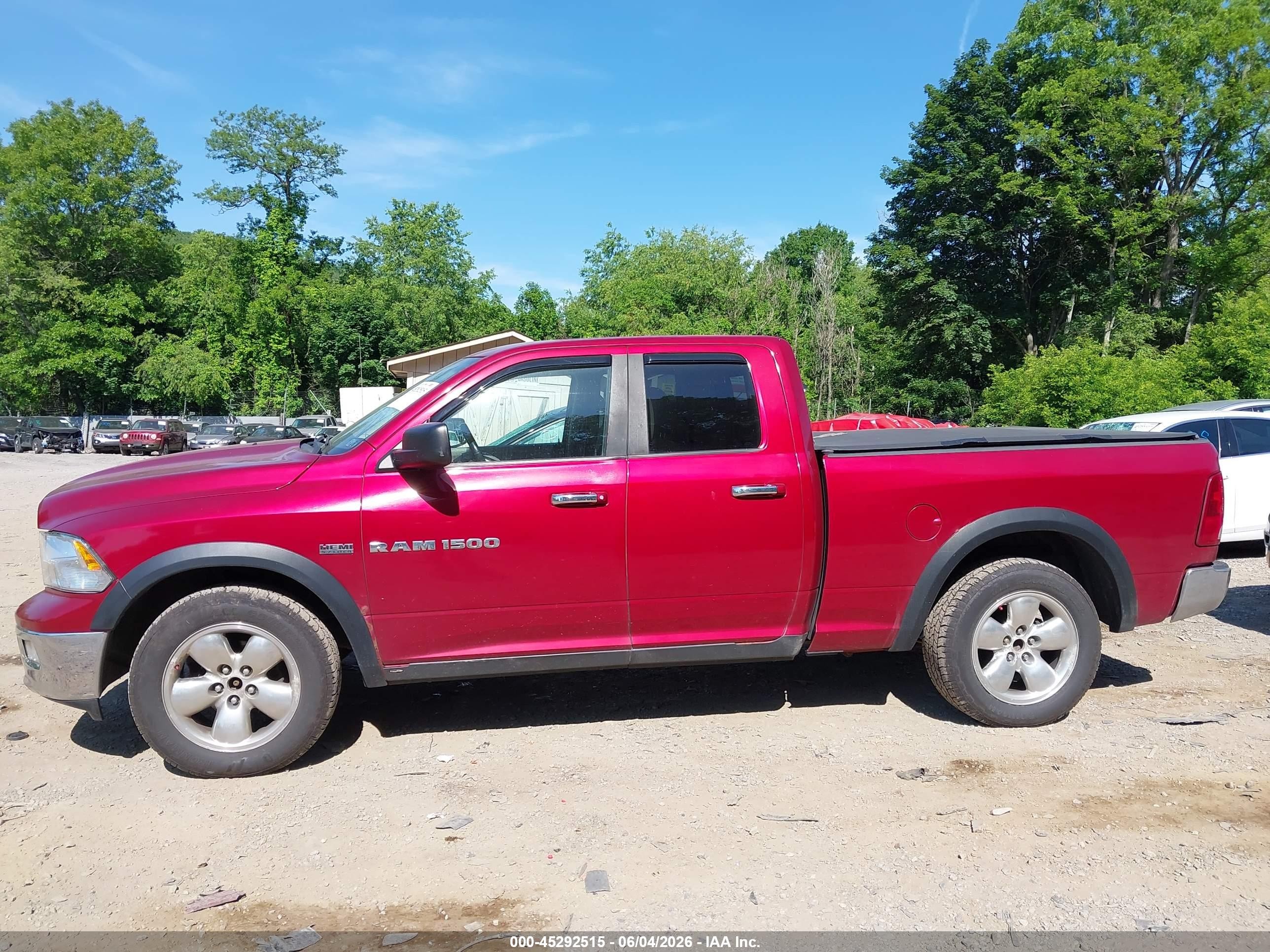 2012 Ram 1500 Slt Maroon vin: 1C6RD7GT8CS124747