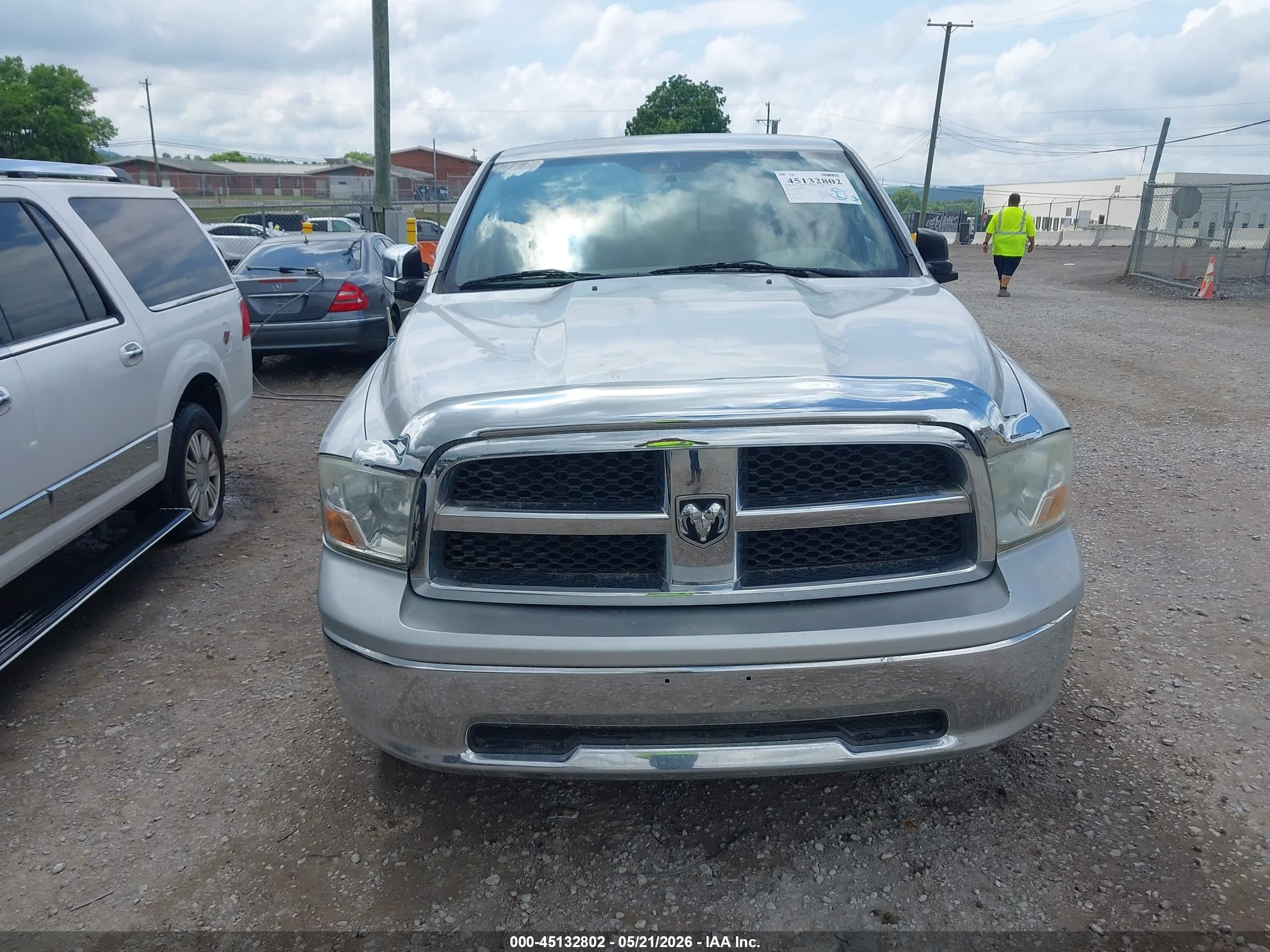 2012 Ram 1500 Slt Silver vin: 1C6RD7GT9CS249708