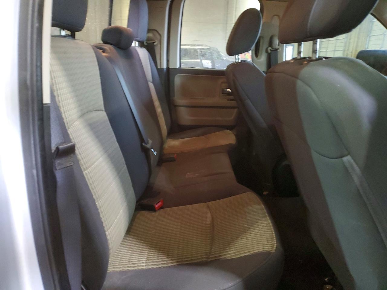 2012 Dodge Ram 1500 Slt Silver vin: 1C6RD7GT9CS298018