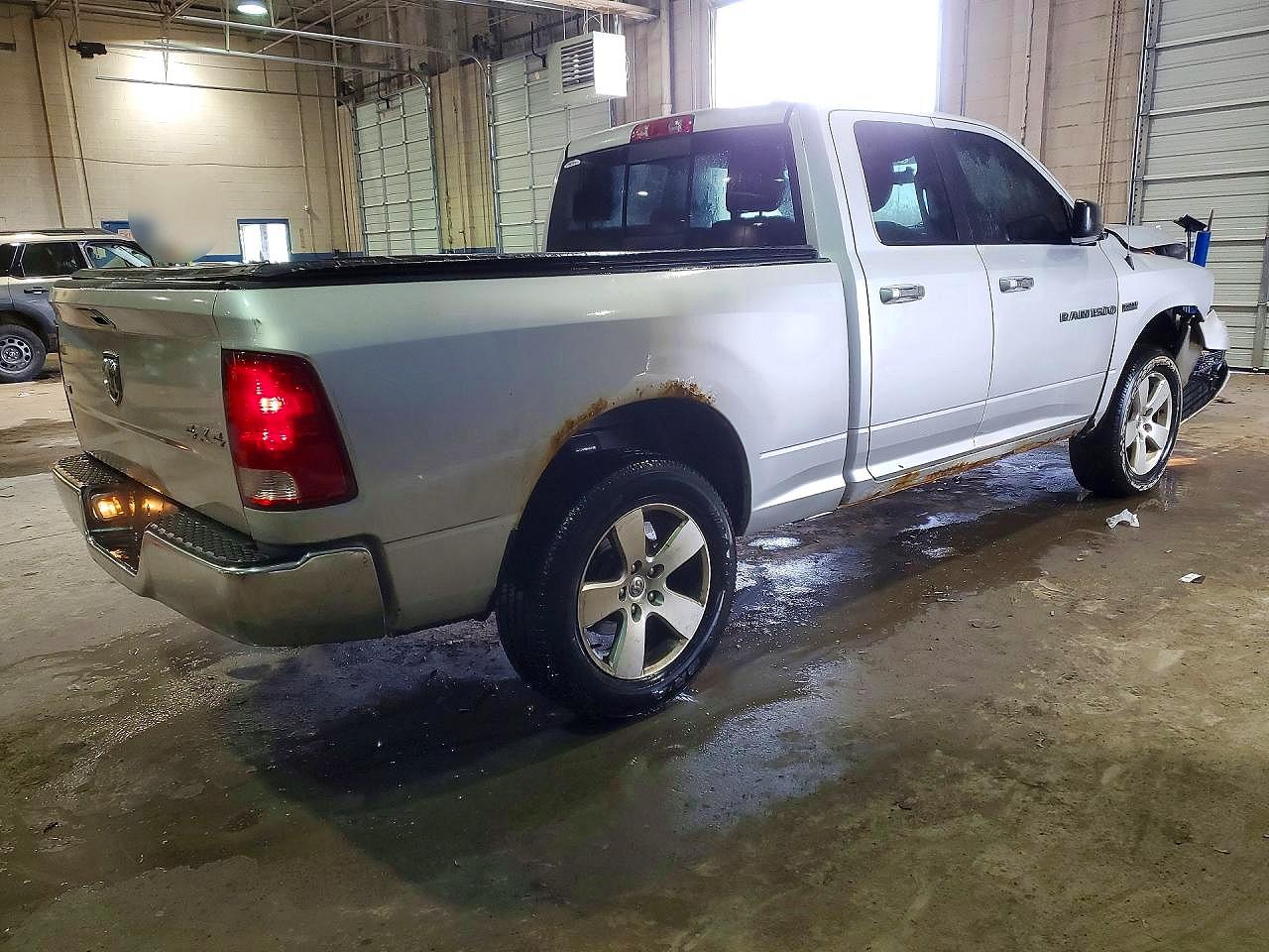 2012 Dodge Ram 1500 Slt Silver vin: 1C6RD7GT9CS298018
