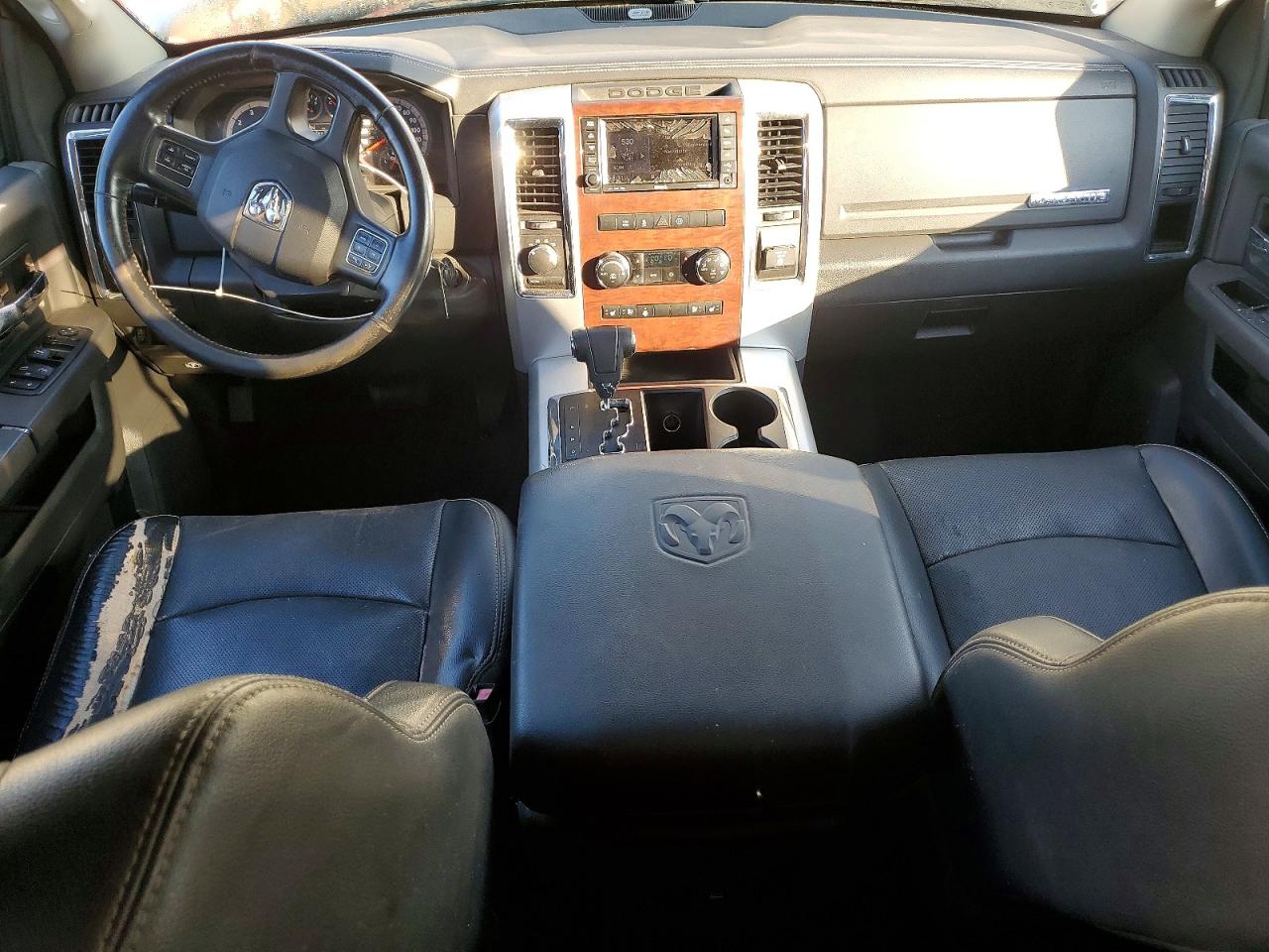 2012 Dodge Ram 1500 Laramie White vin: 1C6RD7JT5CS109261