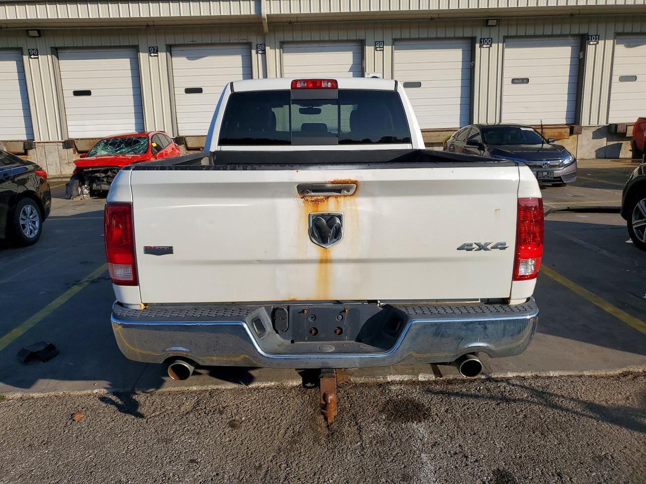 2012 Dodge Ram 1500 Laramie White vin: 1C6RD7JT5CS109261