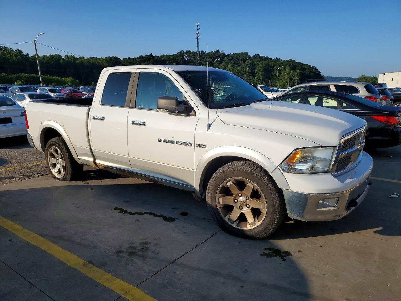 2012 Dodge Ram 1500 Laramie White vin: 1C6RD7JT5CS109261