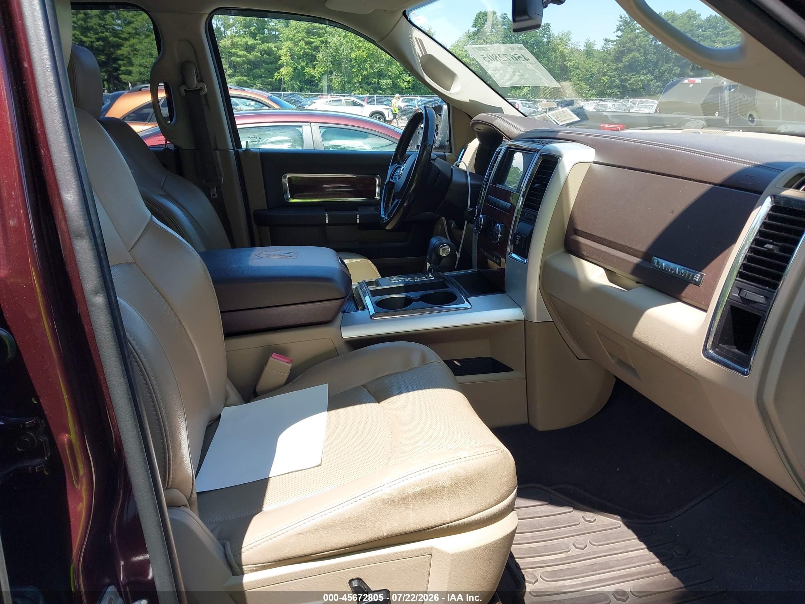 2012 Ram 1500 Laramie Burgundy vin: 1C6RD7JT7CS148823